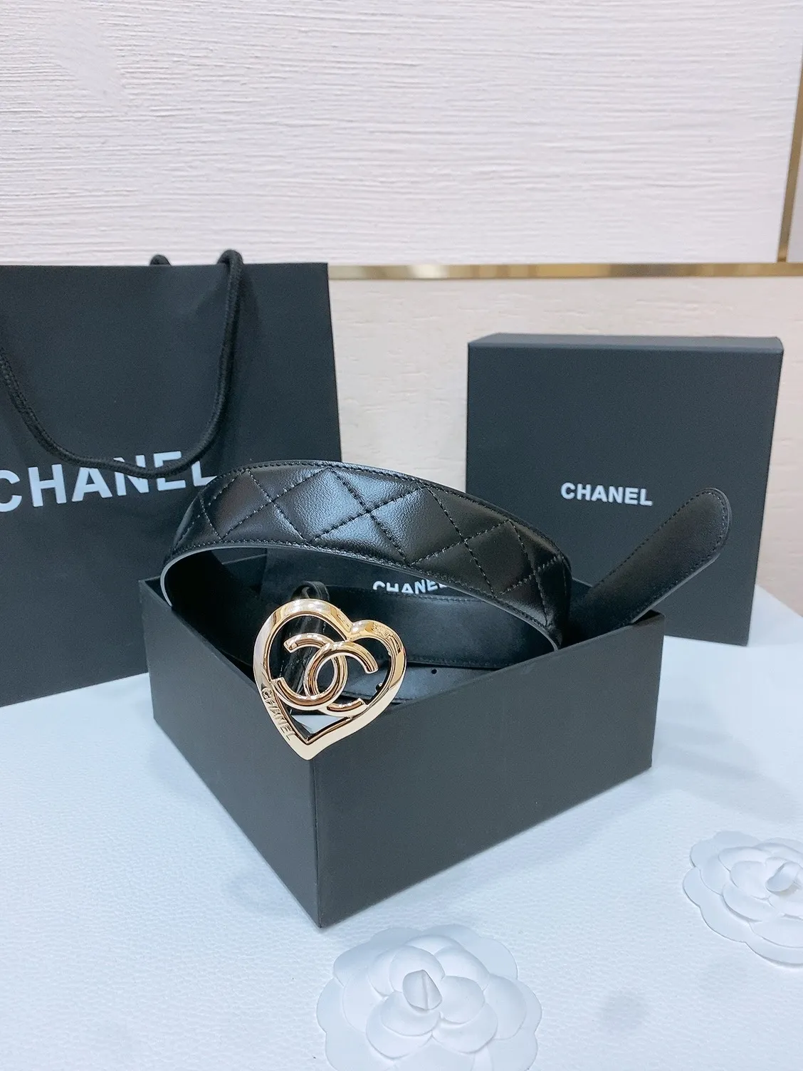 💰560💰Full package💰 💍Purchasing level Grandma 4.0cm⚡️🌹Chanel 24cc logo buckle⚡️🌹Brass metal imported lambskin rhombus belt body⚡️🌹First-layer cowhide bottom soft to the touch and delicate 3.8cm