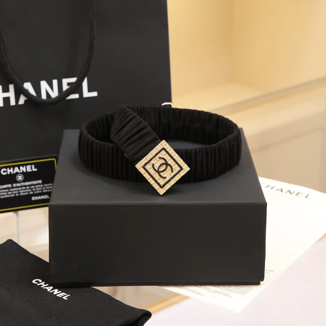 💰460💰Full package💰 💍Purchase level Chanel chanel⚡️🌹cc squares resin white and black logo small squares brass logo buckle calfskin silver metal and gold metal 3.0cm high-quality elastic versatile elegant elegant code number including buckle S=65cm total length (available 75, 80, 85) M=70cm L =75cm XL=80cm, one size can be used in 3 to 4 sizes!