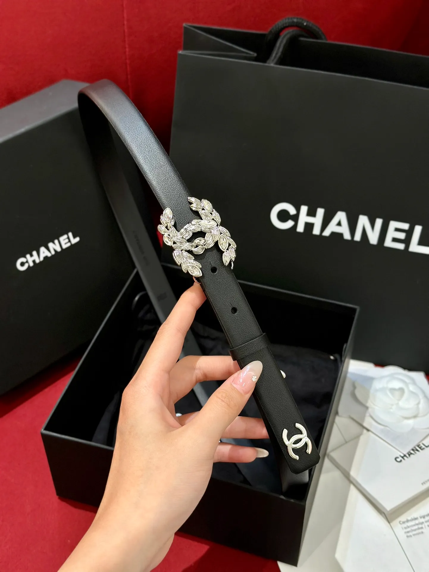 💰480💰Full package💰 💍Purchase level CHANEL⚡️🌹Latest fashion styles for women‼ ️‼ ️ The tail has a double C classic logo, top quality, genuine molded high-end custom leather hardware, custom pure steel hardware buckles, the belt adopts an elastic waist design to achieve a slimming effect, genuine positioning logo printing, comparable to the genuine product ⚡️🌹 Width 2.0cm
