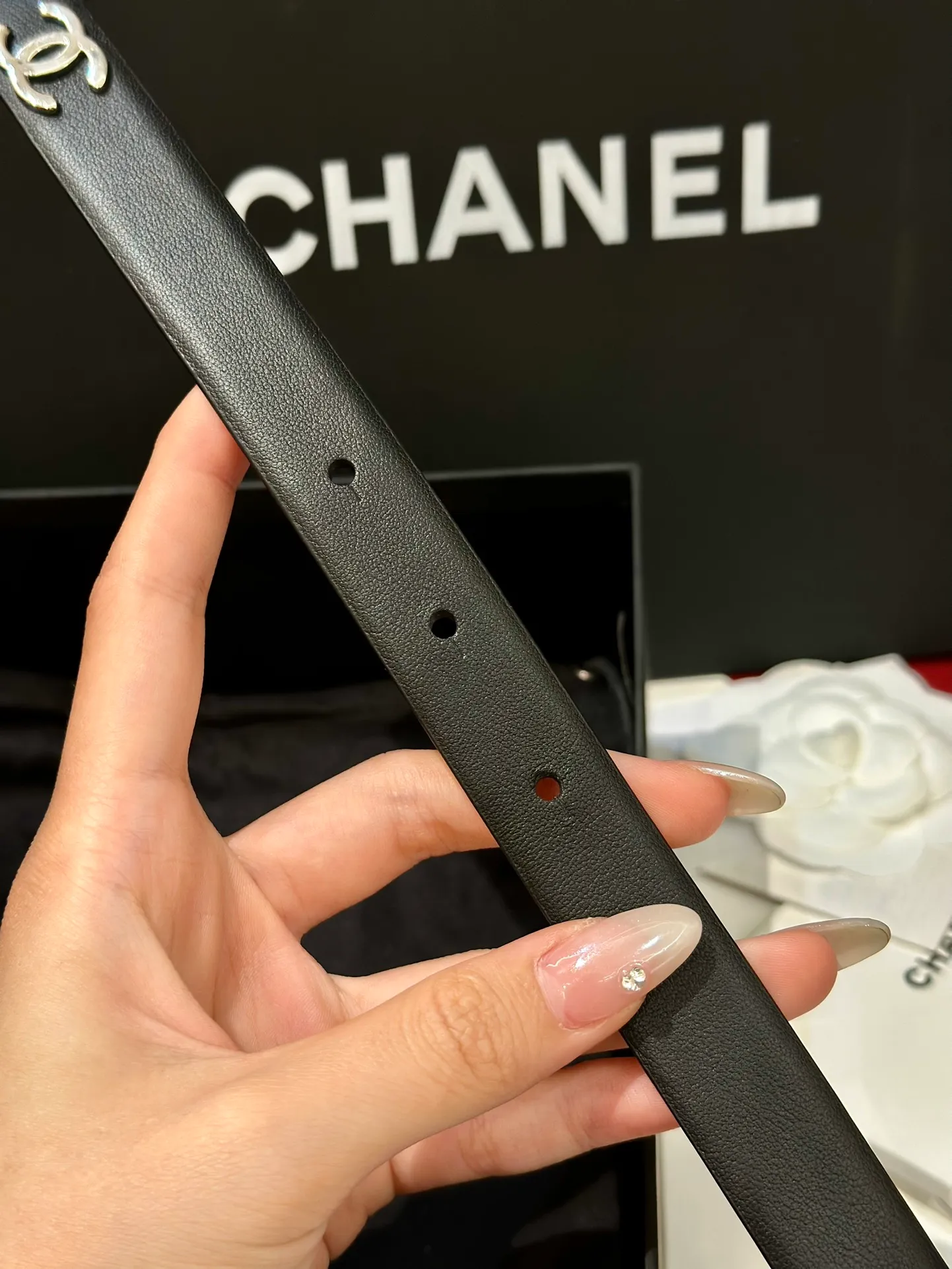 💰480💰Full package💰 💍Purchase level CHANEL⚡️🌹Latest fashion styles for women‼ ️‼ ️ The tail has a double C classic logo, top quality, genuine molded high-end custom leather hardware, custom pure steel hardware buckles, the belt adopts an elastic waist design to achieve a slimming effect, genuine positioning logo printing, comparable to the genuine product ⚡️🌹 Width 2.0cm