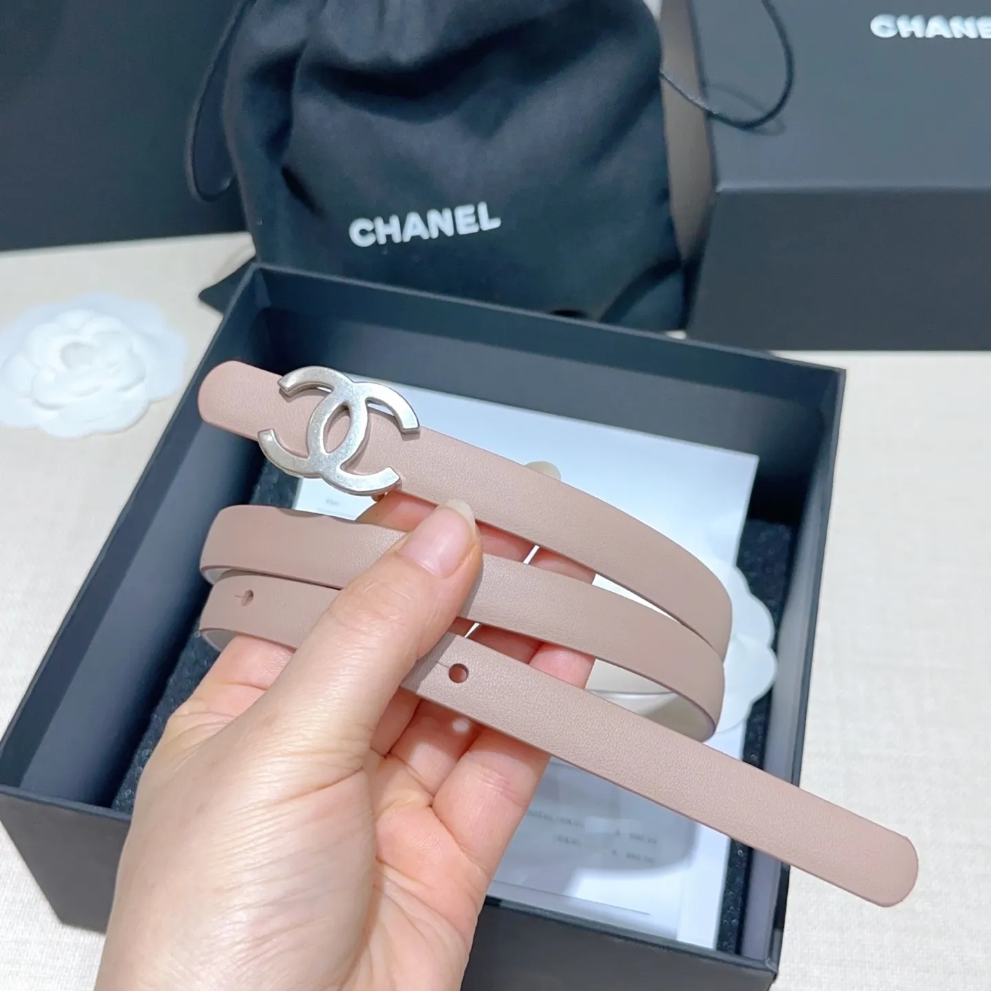 💰440💰Full package💰 💍Purchase-grade Chanel belt⚡️🌹Width 1.5cm, double-sided first-layer imported cowhide⚡️🌹Length: 75-100 Euro, copper five-button original mold opening and customization
