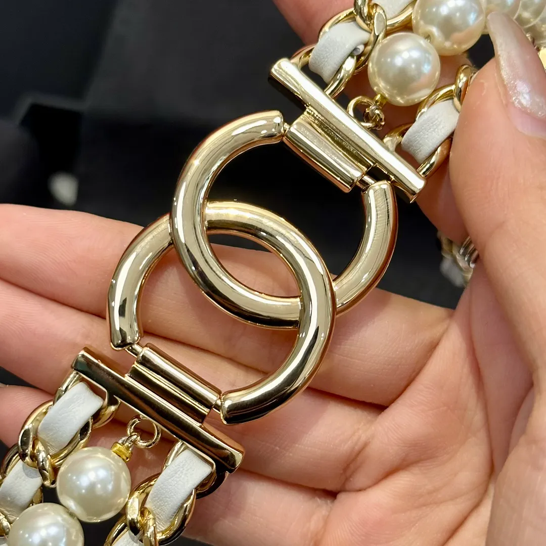💰540💰Full package💰 💍Purchase-grade Chanel ⚡️🌹New waist chain, made of special imported metal and imported cowhide material, textured and embellishment is the unique highlight of the whole without losing the feminine charm, making it an eye-catching highlight ~ The waist chain is worth collecting! Design show style 2023 advanced handicraft workshop. ⚡️🌹Width 2.5cm