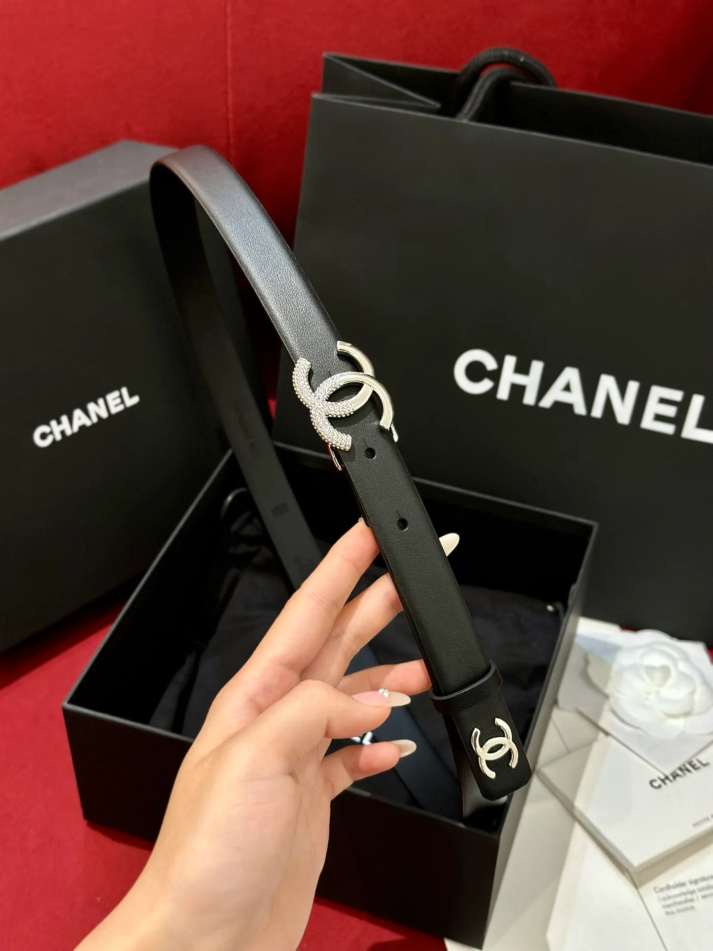 💰480💰Full package💰 💍Purchase level CHANEL⚡️🌹Latest fashion styles for women‼ ️‼ ️ The tail has a double C classic logo, top quality, genuine molded high-end custom leather hardware, custom pure steel hardware buckles, the belt adopts an elastic waist design to achieve a slimming effect, genuine positioning logo printing, comparable to the genuine product ⚡️🌹 Width 2.0cm