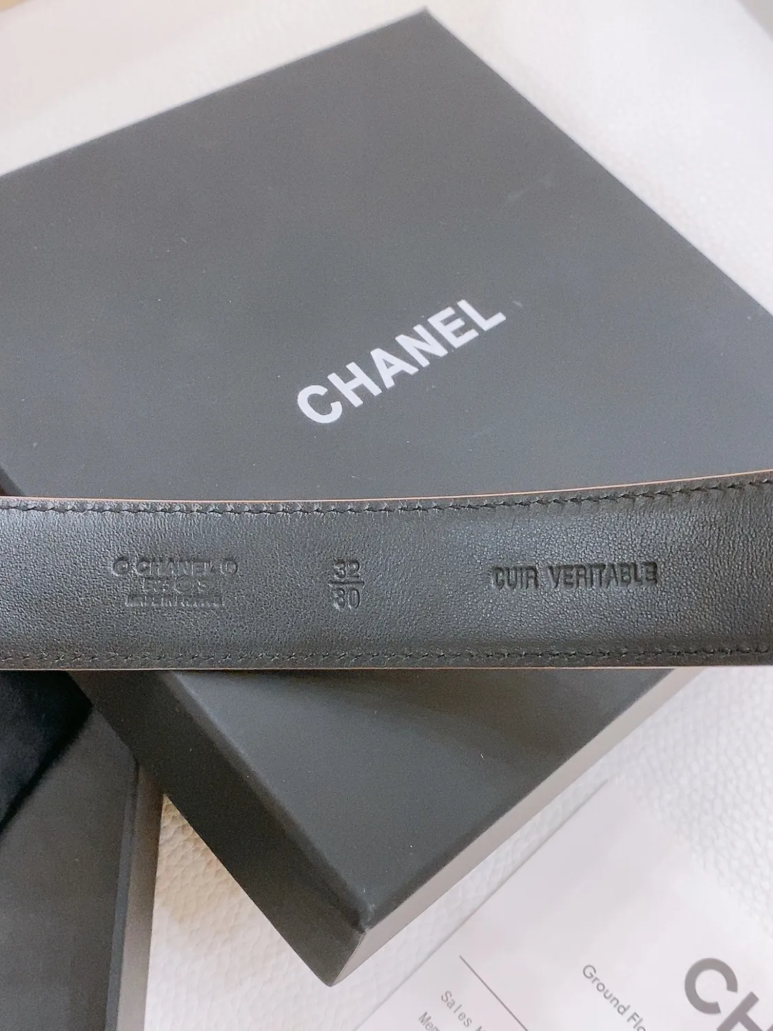 💰480💰Full package💰 💍Purchasing agent level Chanel CC Logo diamond belt for women, round metal double C letter logo, made of diamond sheepskin, the sheepskin texture is super soft, the hardware buckle is very well made, showing the waist shape, very versatile, it is very nice to match with skirts, windbreakers and jeans. Width 3.0cm