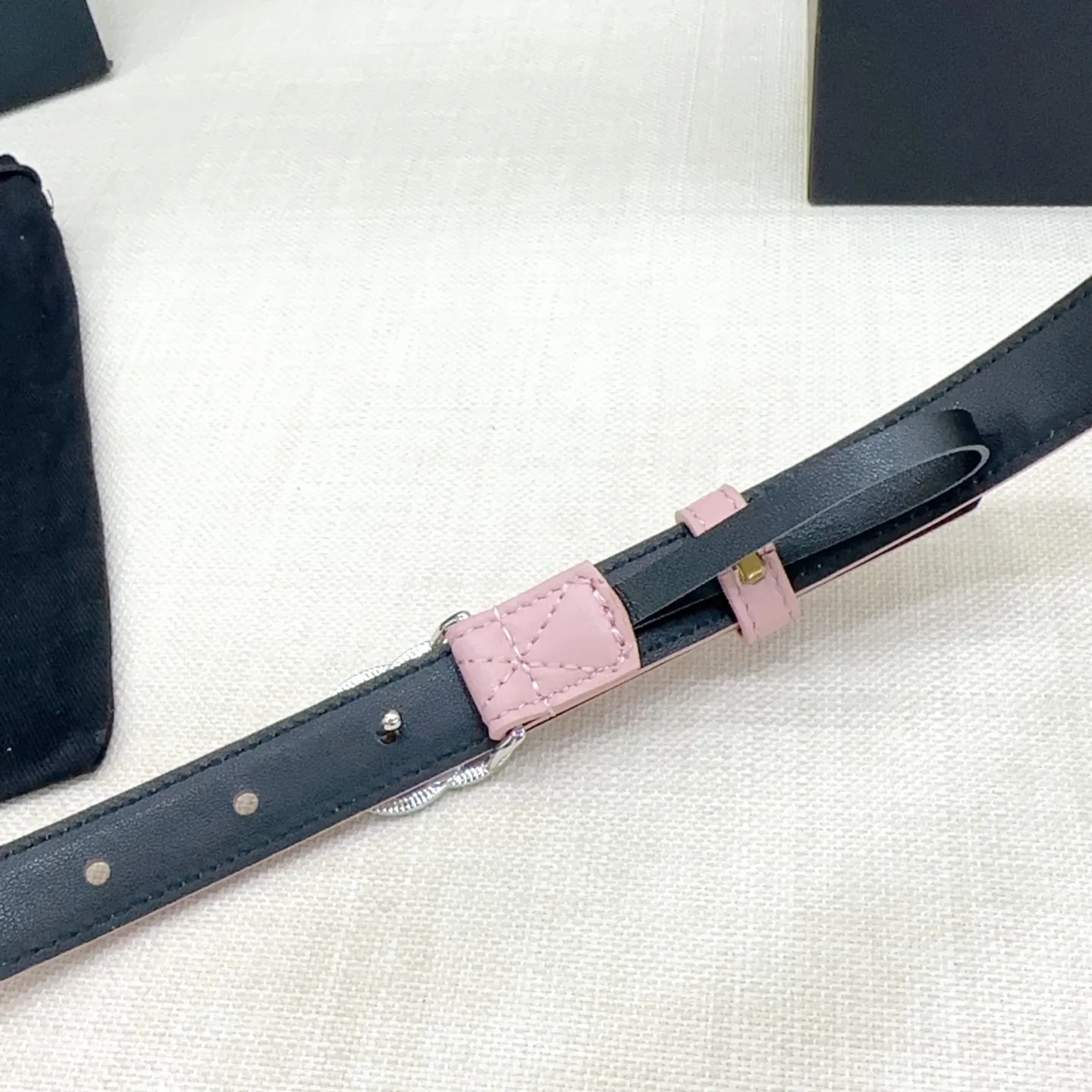 💰480💰Full package💰 💍Purchase grade Chanel⚡️🌹Ladies belt Width 2.0 size double-sided first layer cowhide⚡️🌹Length: 75-100 Euro Premium copper hardware buckle original mold customization High quality