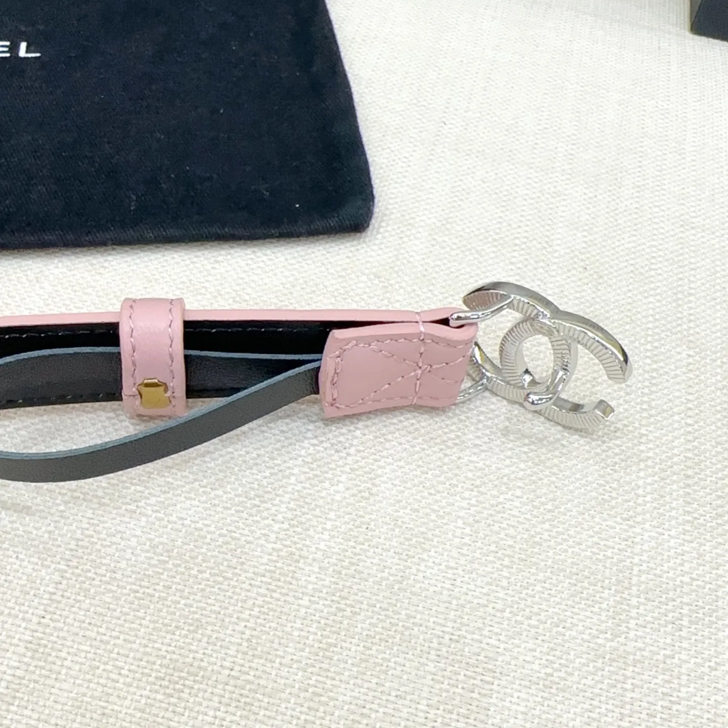 💰480💰Full package💰 💍Purchase grade Chanel⚡️🌹Ladies belt Width 2.0 size double-sided first layer cowhide⚡️🌹Length: 75-100 Euro Premium copper hardware buckle original mold customization High quality