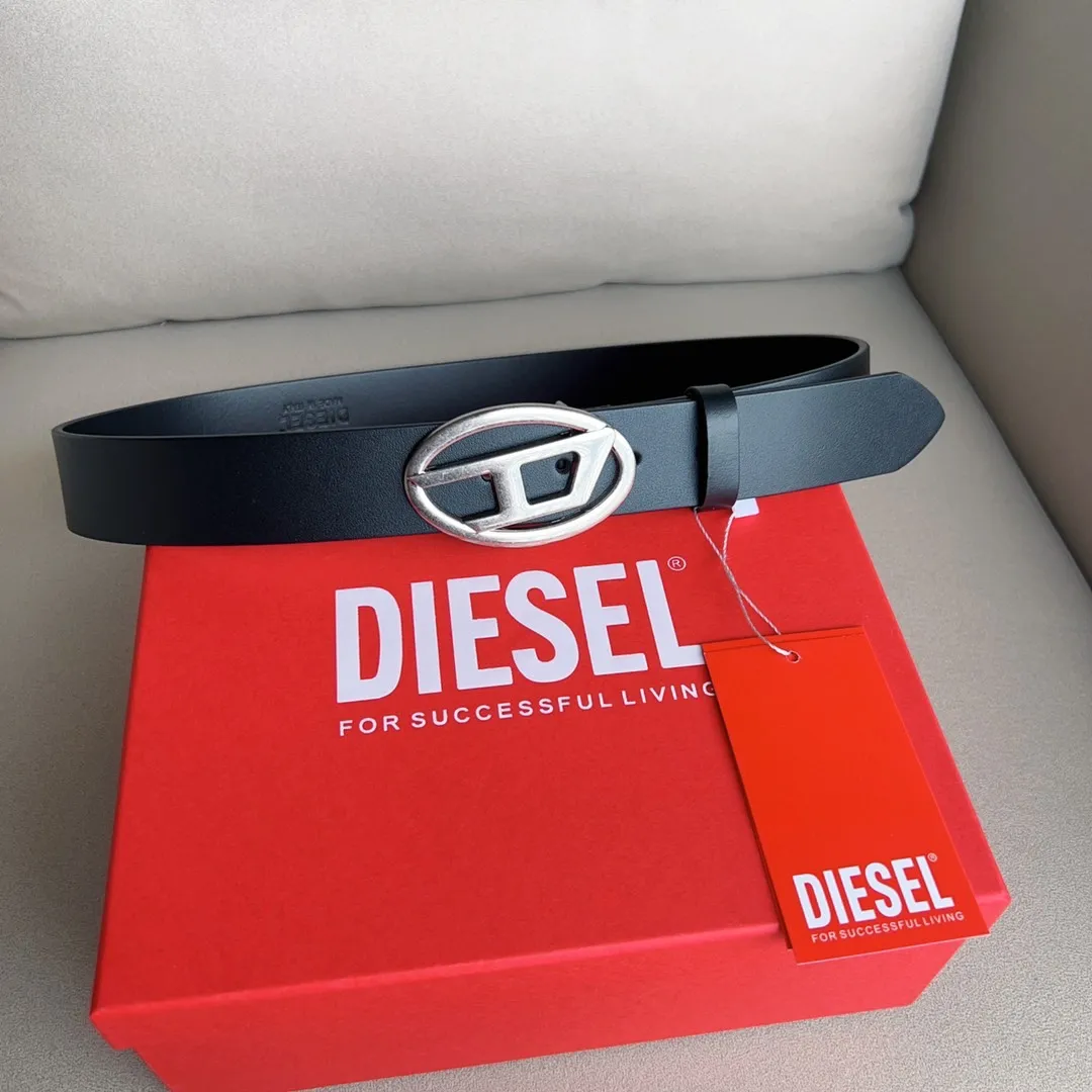 💰480💰Authentic packaging💰 💍Purchasing-grade DIESEL single-layer cowhide retro buckle Unique style design Soft calfskin Recommended by many Internet celebrities Retro style Width 4.0Cm with box