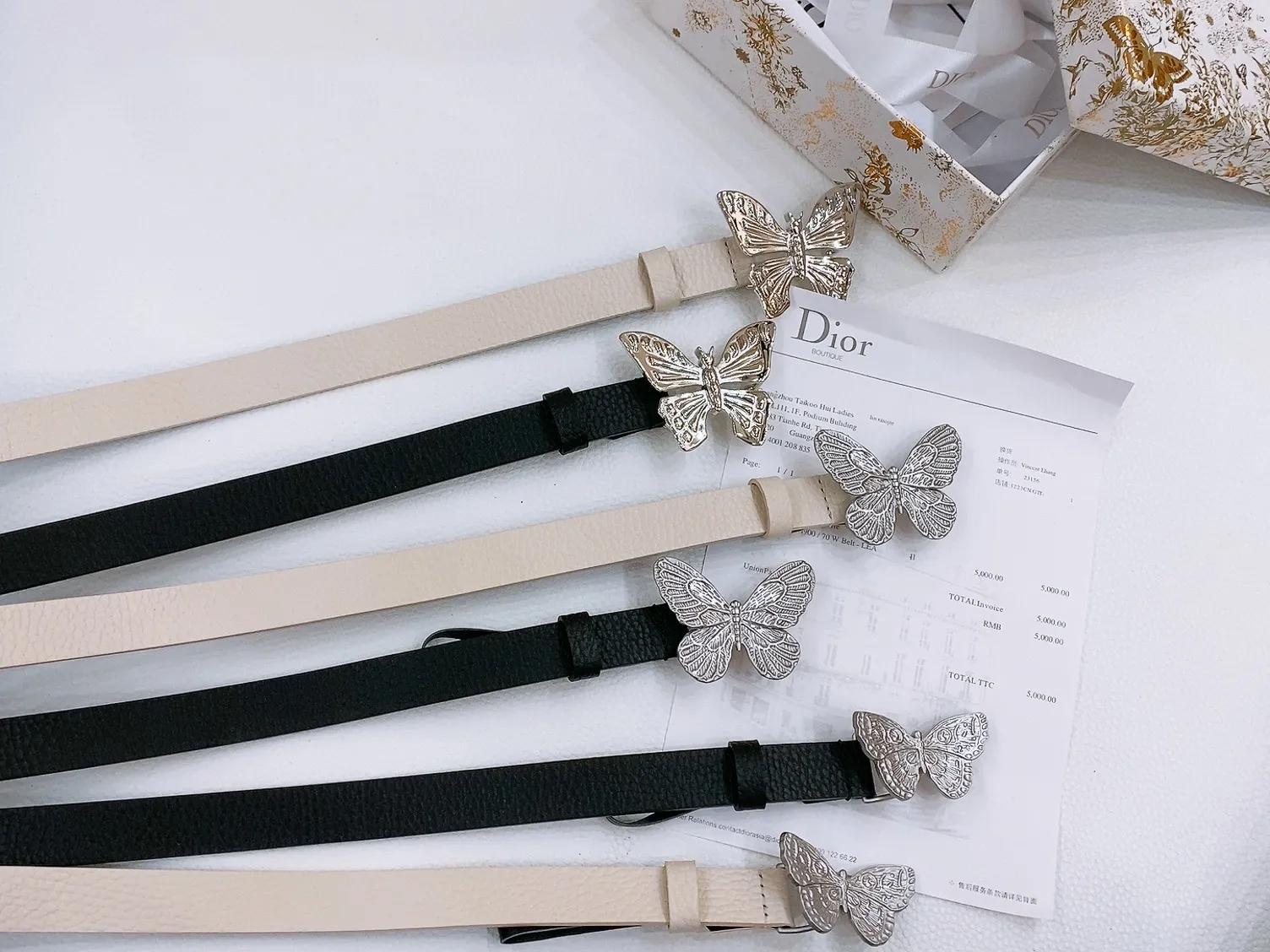 💰440💰Full package💰 💍Purchase level Dior Saddle Belt Brass hardware Double-sided saddle belt Grained cowhide surface and smooth cowhide bottom Soft and delicate feel Belt 2.0cm