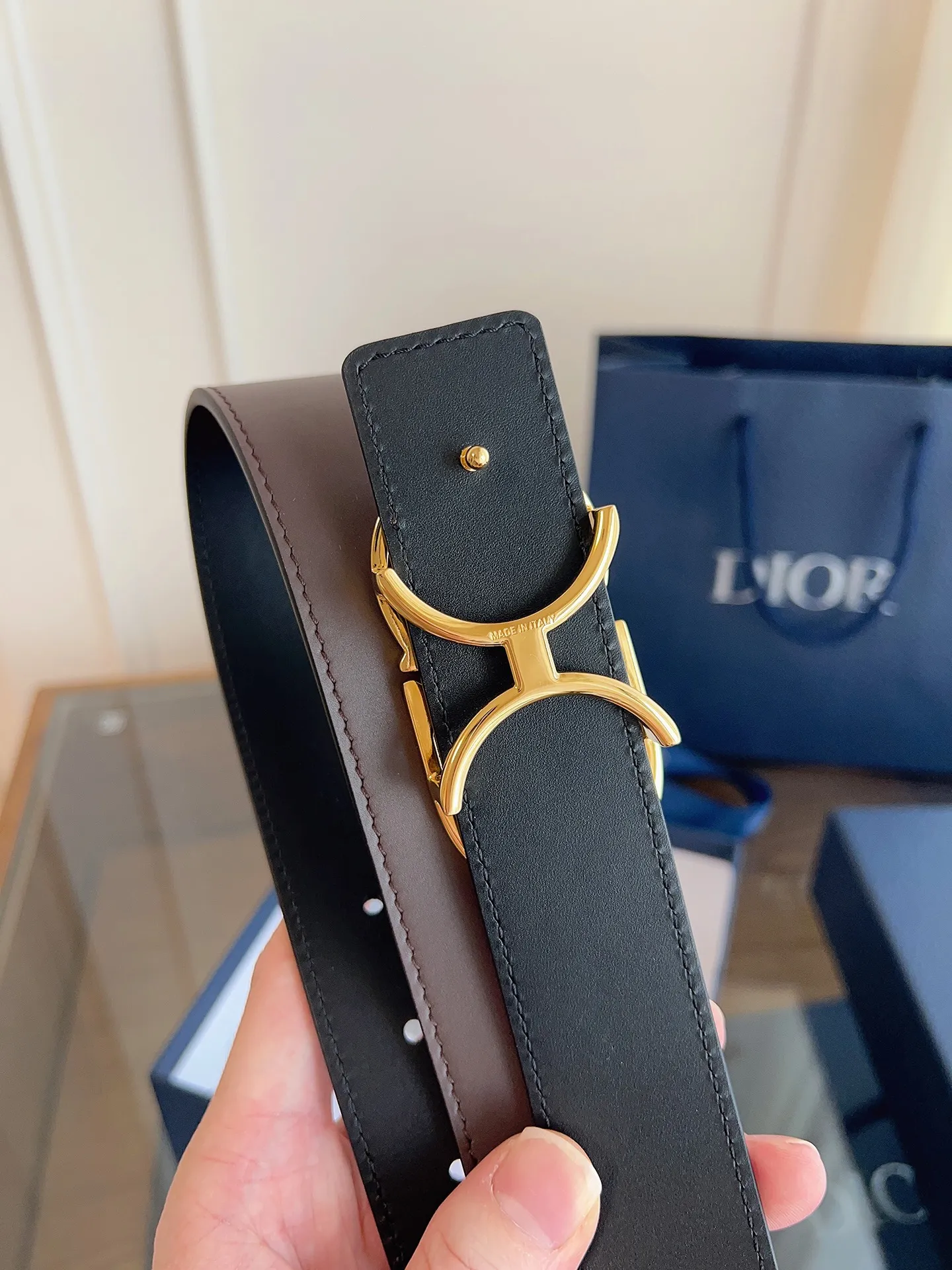 💰460💰Full package💰 💍Purchasing-grade DIOR⚡️🌹Enhanced version🇫🇷French original leather, brown/black full leather. There is no doubt about the quality. There is no better, only the best⚡️🌹Size 3.5 cm