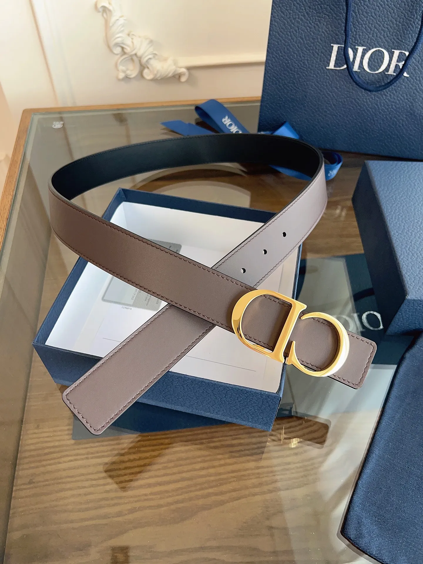 💰460💰Full package💰 💍Purchasing-grade DIOR⚡️🌹Enhanced version🇫🇷French original leather, brown/black full leather. There is no doubt about the quality. There is no better, only the best⚡️🌹Size 3.5 cm
