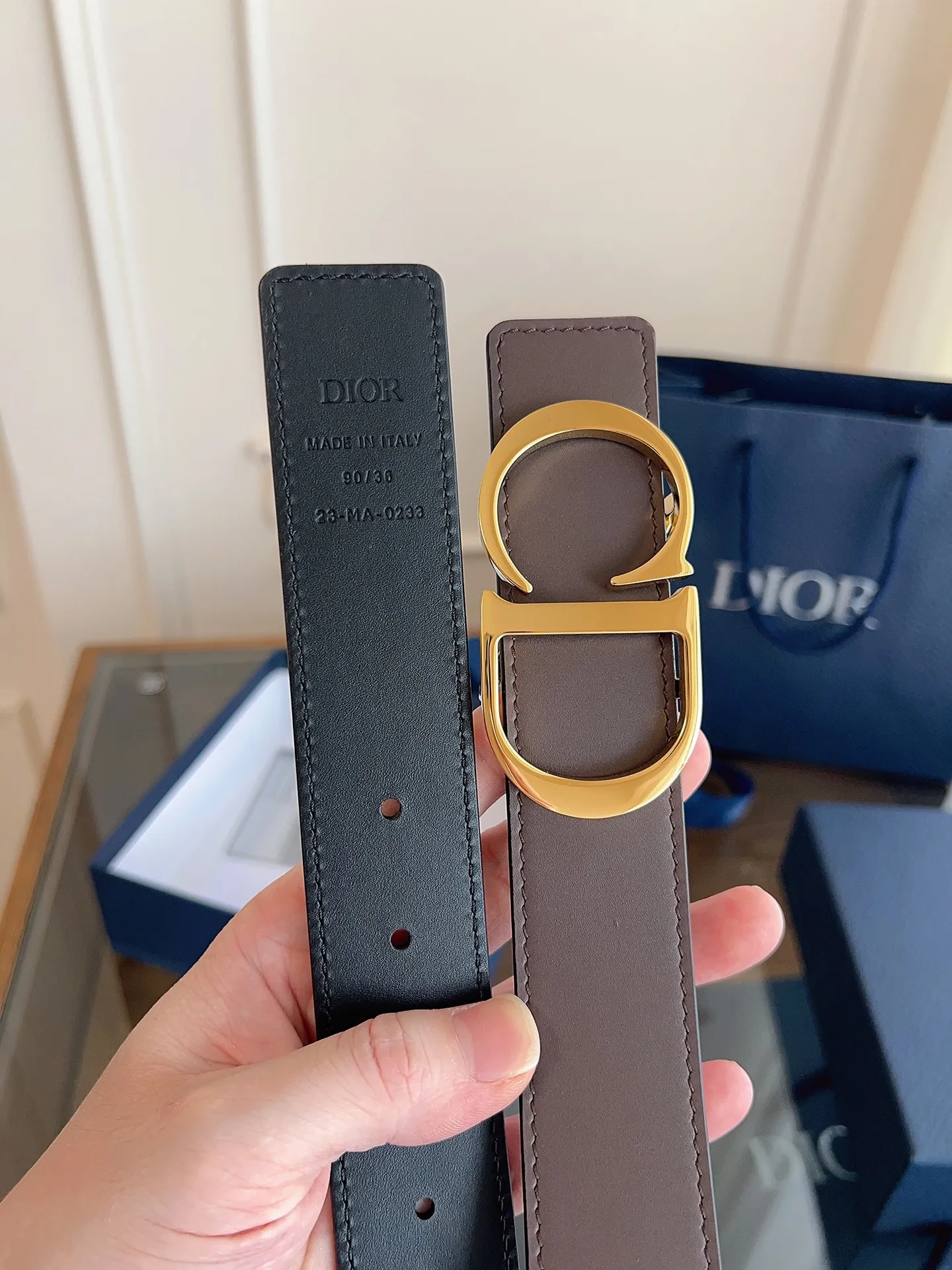 💰460💰Full package💰 💍Purchasing-grade DIOR⚡️🌹Enhanced version🇫🇷French original leather, brown/black full leather. There is no doubt about the quality. There is no better, only the best⚡️🌹Size 3.5 cm
