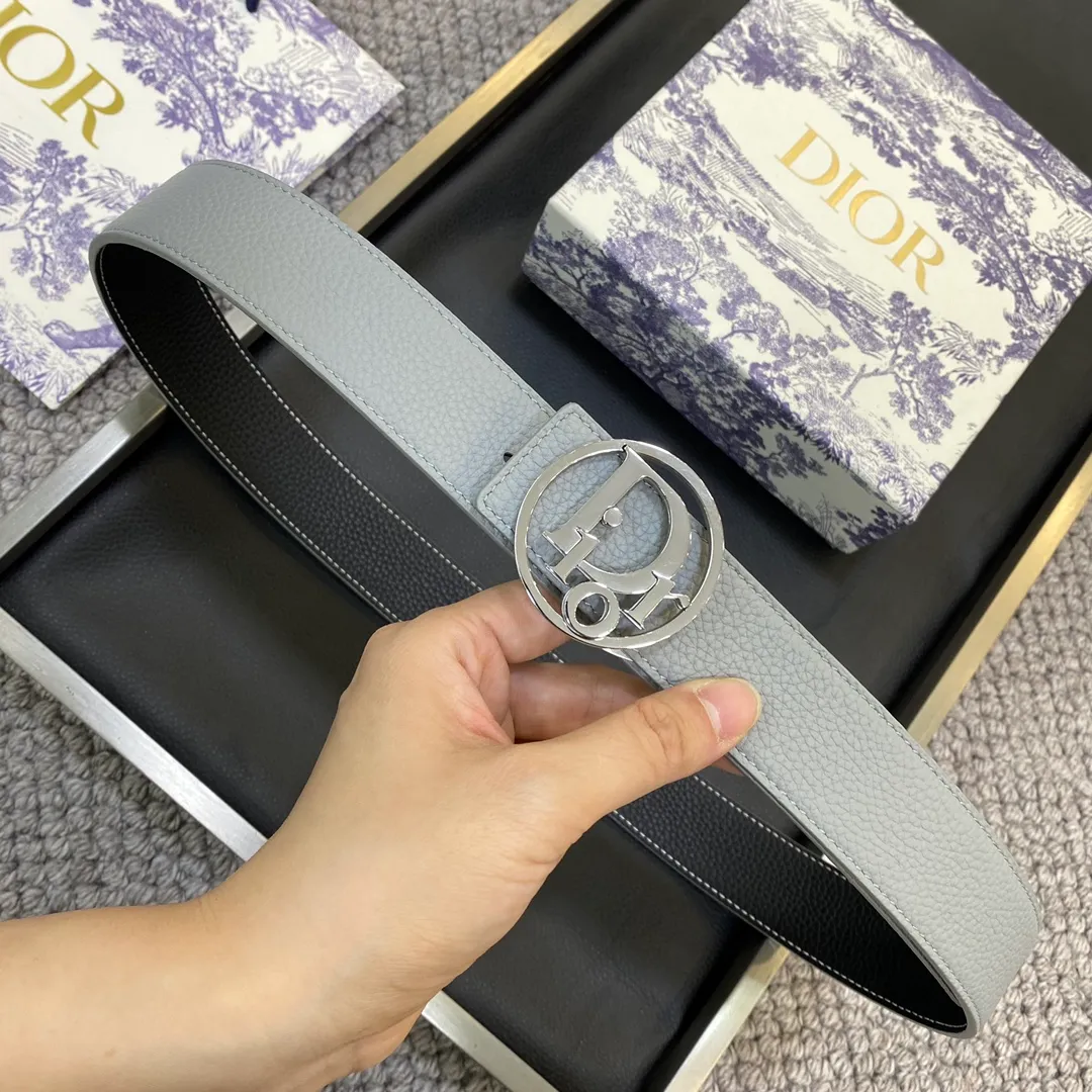 💰460💰Authentic packaging💰 💍Purchasing-grade Dior DIOR new stainless steel hardware 3.5CM wide, imported first-layer cowhide with classic letter cloth. Matched with the original single ruthenium-palladium electroplated CD buckle, feel. The oil edges are almost perfect, the original leather is customized