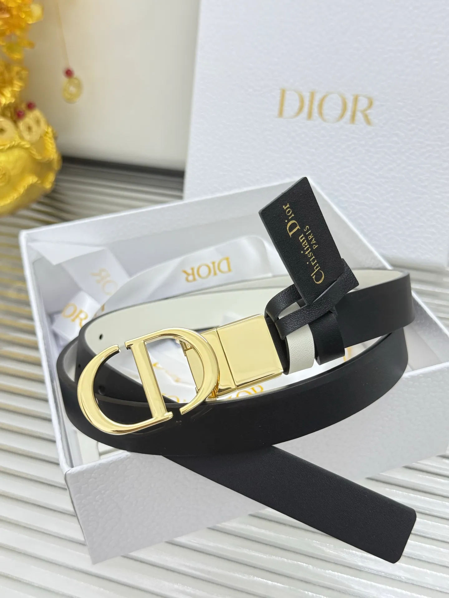 ✅Width: 𝟮.𝟬𝗰𝗺 ❑ Christian Dior classic rotating buckle can be used on both sides. Original imported calfskin + high-quality pure copper hardware buckle P420