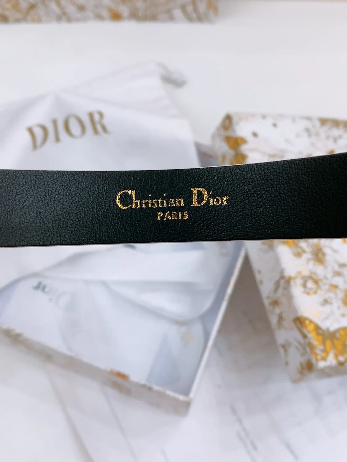 💰440💰Full package💰 💍Purchase level Dior Saddle Belt Brass hardware Double-sided saddle belt Grained cowhide surface and smooth cowhide bottom Soft and delicate feel Belt 2.0cm