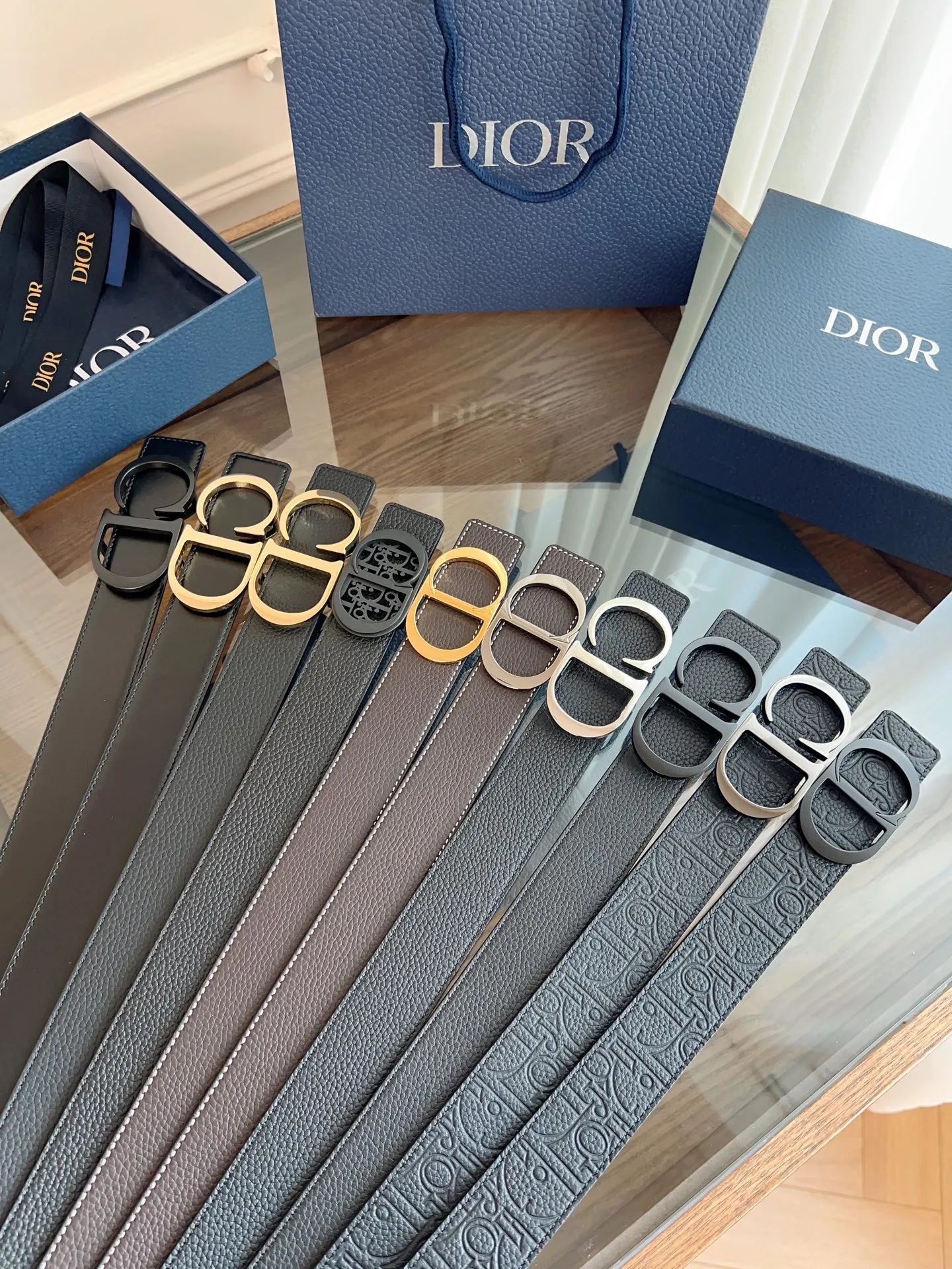 💰480💰Full package💰 💍Purchase level "DIOR" Dior/enhanced version🇫🇷French original leather, black/blue full leather. There is no doubt about the quality. There is no better, only the best. Size 3.5 cm