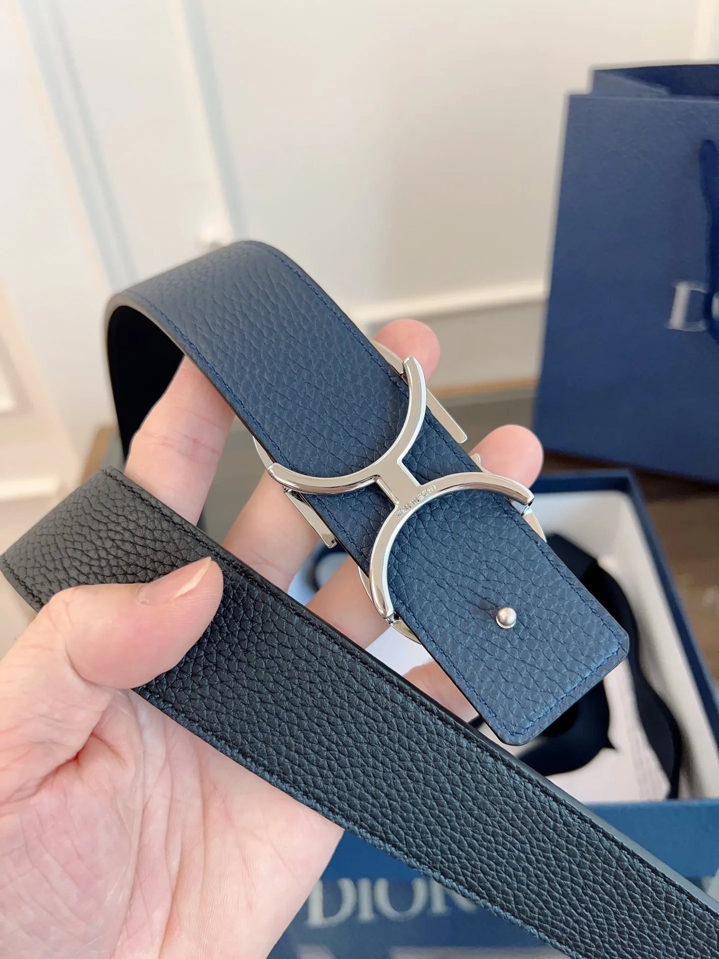 💰480💰Full package💰 💍Purchase level "DIOR" Dior/enhanced version🇫🇷French original leather, black/blue full leather. There is no doubt about the quality. There is no better, only the best. Size 3.5 cm