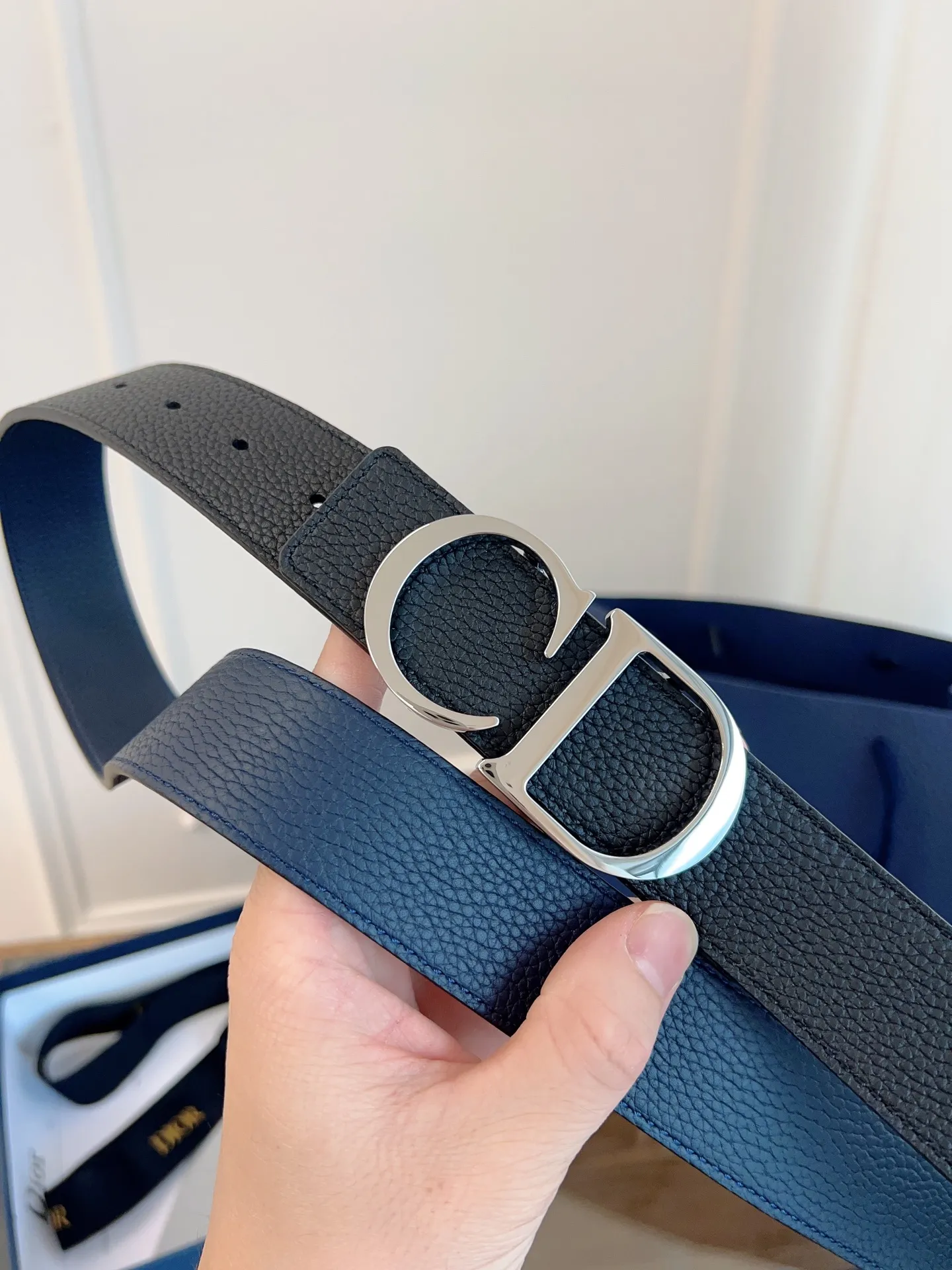 💰480💰Full package💰 💍Purchase level "DIOR" Dior/enhanced version🇫🇷French original leather, black/blue full leather. There is no doubt about the quality. There is no better, only the best. Size 3.5 cm