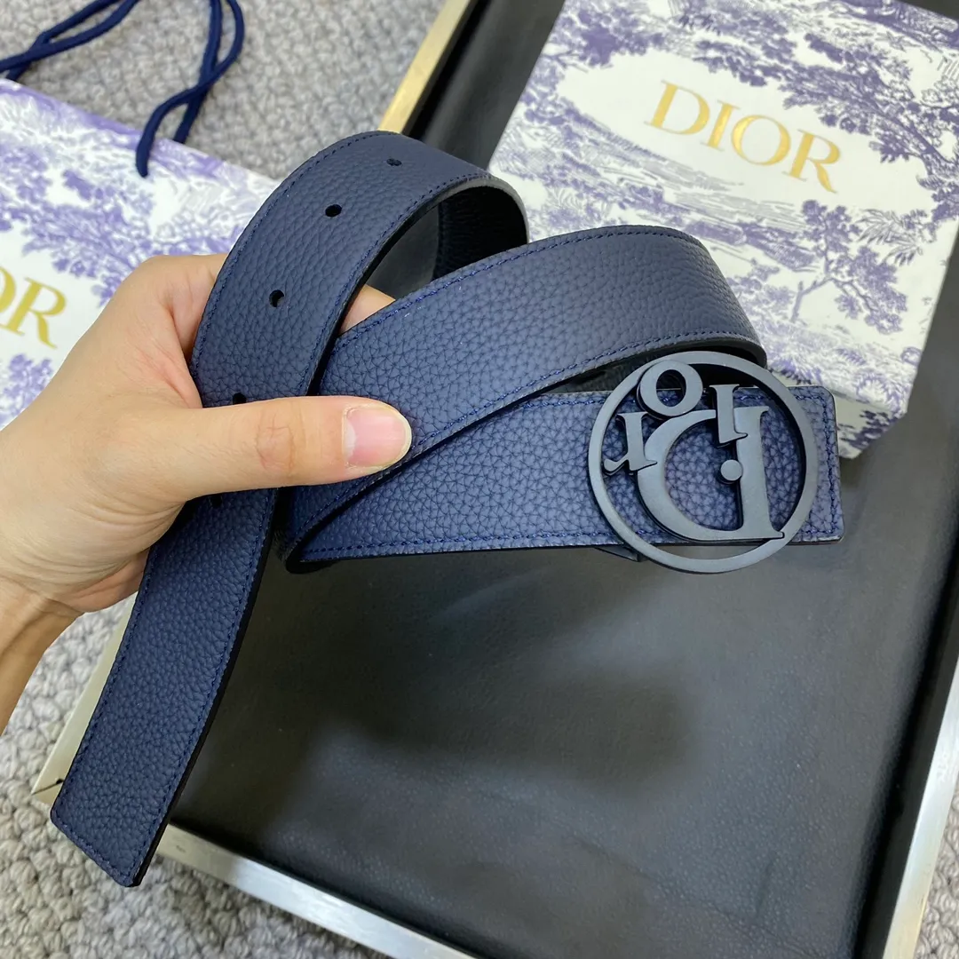 💰460💰Authentic packaging💰 💍Purchasing-grade Dior DIOR new stainless steel hardware 3.5CM wide, imported first-layer cowhide with classic letter cloth. Matched with the original single ruthenium-palladium electroplated CD buckle, feel. The oil edges are almost perfect, the original leather is customized