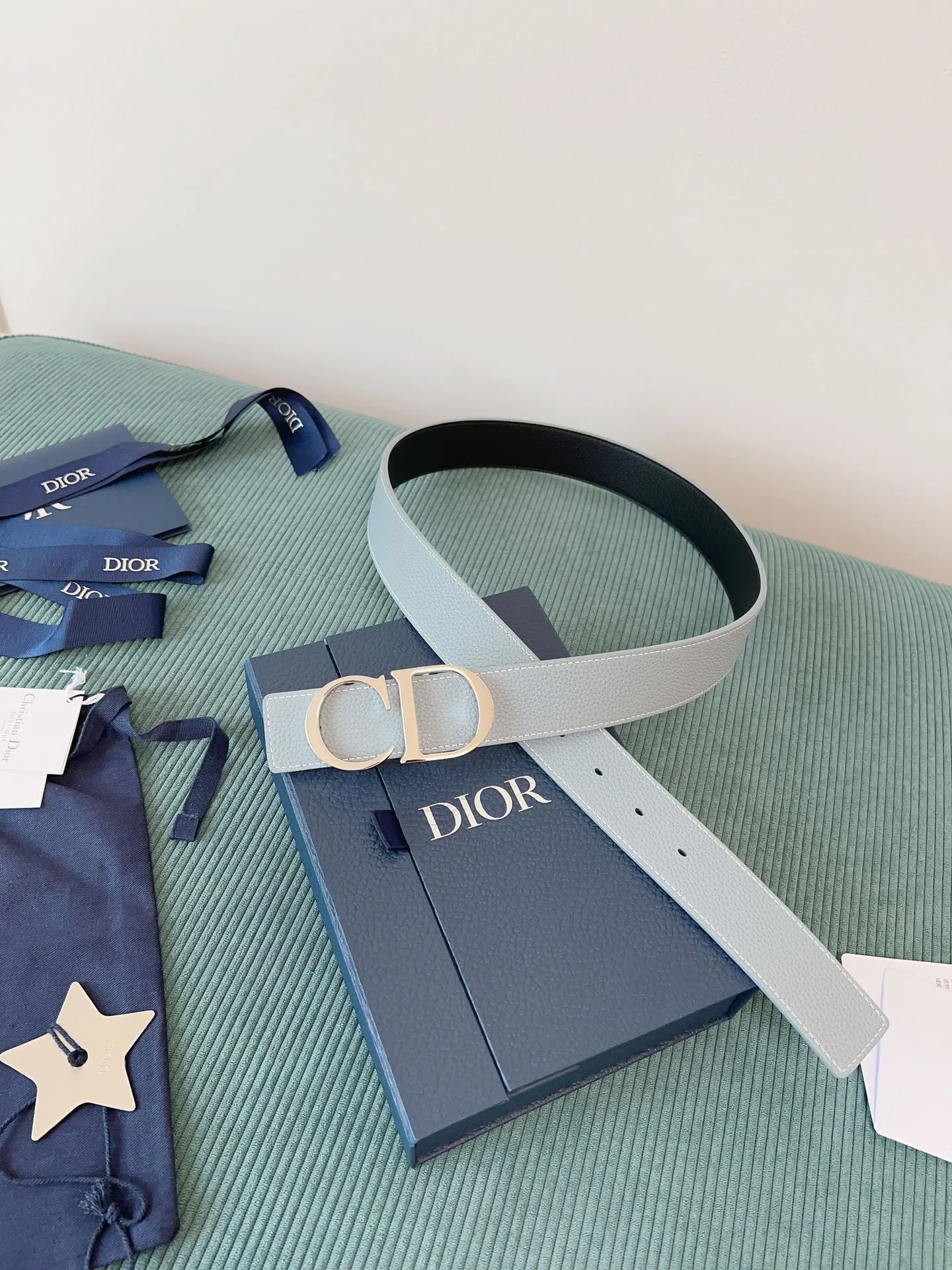💰480💰Full package💰 💍Purchase level "DIOR" Dior⚡️🌹French original leather double-sided imported first-layer cowhide⚡️🌹The quality is unquestionable. It feels soft and delicate. There is no better, only the best⚡️🌹Size 3.5 cm