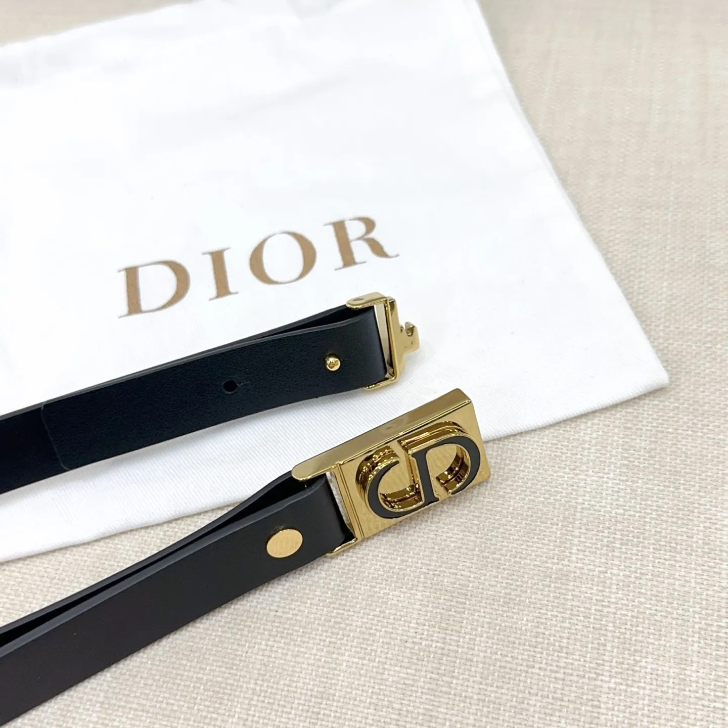 💰480💰Full package💰 💍Purchasing-grade Dior women's belt⚡️🌹 Width 2.0cm Double-sided first-layer cowhide⚡️🌹Length 75-100 Euro Premium copper hardware buckle original mold customization High quality
