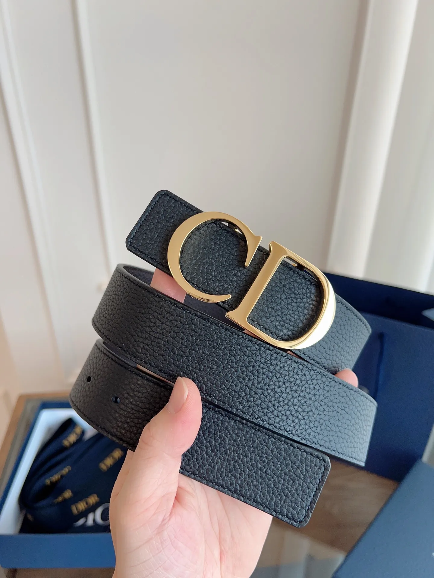 💰480💰Full package💰 💍Purchase-grade "DIOR" Dior/enhanced version🇫🇷French original leather, brown/black full leather. There is no doubt about the quality. There is no better, only the best. Size 3.5 cm