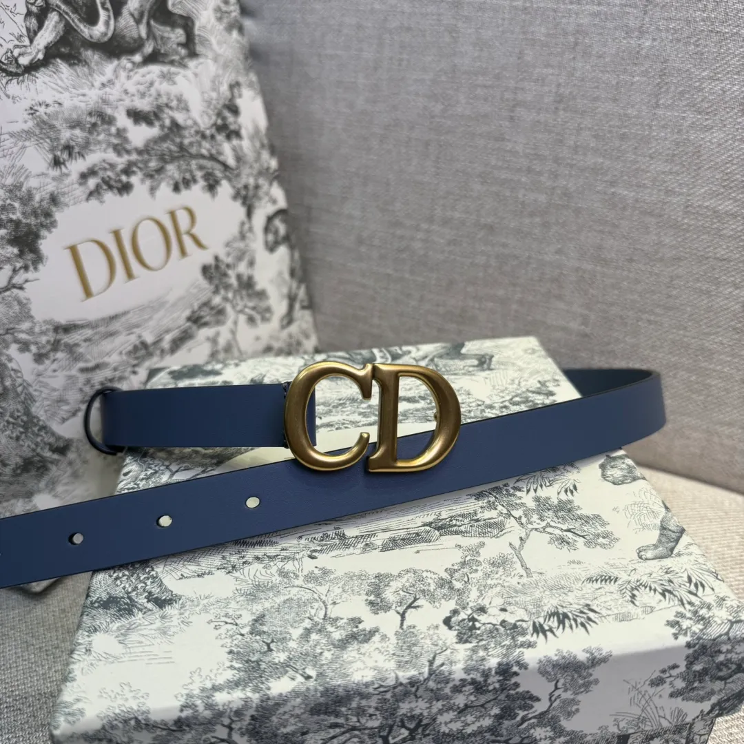 💰420💰Full set of packaging💰 💍Purchasing-grade Dior series⚡️High-end quality cowhide, imported first-layer cowhide and base leather matching⚡️Leather version genuine mold opening, buckle head palladium-plated fine pure copper buckle⚡️Width 2.0cm, high-definition real photo