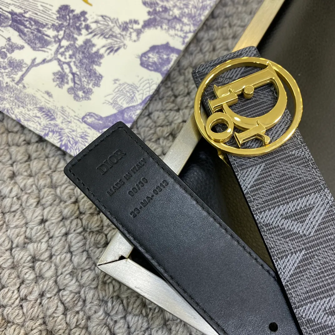 💰460💰Authentic packaging💰 💍Purchase grade Dior DIOR new stainless steel hardware width 3.5CM original imported first-layer cowhide with classic letter cloth. Matched with the original single ruthenium palladium electroplated CD buckle, feel. The oil edges are almost perfect, the original leather is customized