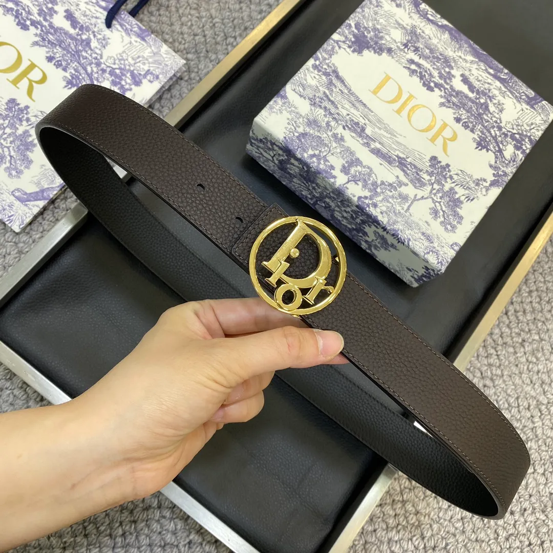 💰460💰Authentic packaging💰 💍Purchasing-grade Dior DIOR new stainless steel hardware 3.5CM wide, imported first-layer cowhide with classic letter cloth. Matched with the original single ruthenium-palladium electroplated CD buckle, feel. The oil edges are almost perfect, the original leather is customized