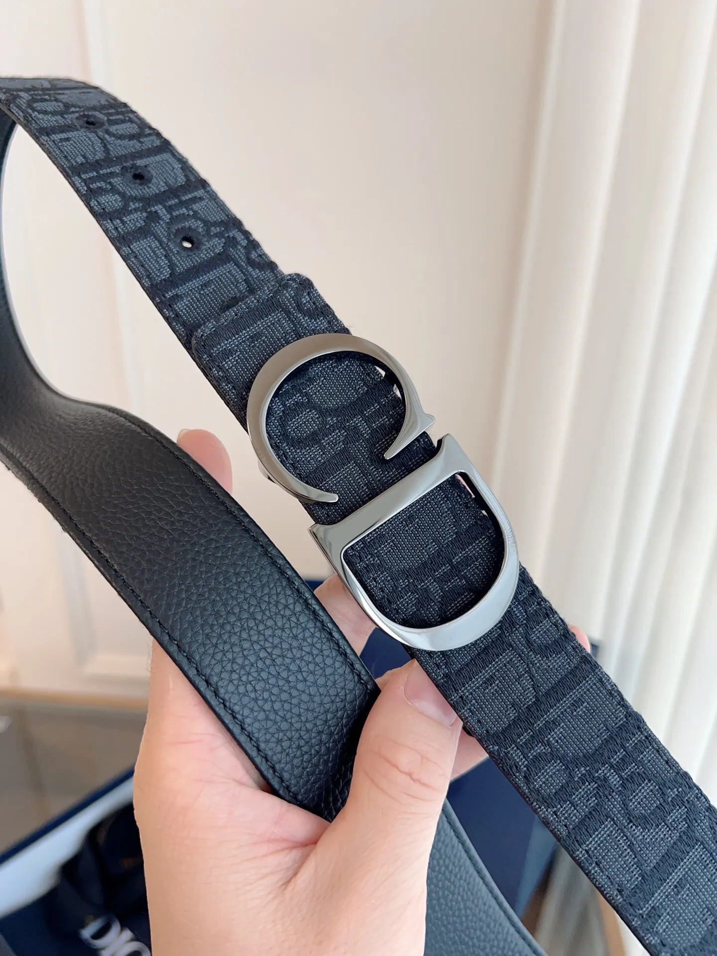💰480💰Full package💰 💍Purchase-grade "DIOR" Dior/enhanced version🇫🇷French original leather, Oblique black cloth/black cowhide. The quality is beyond doubt. There is no better, only the best. Size 3.5 cm
