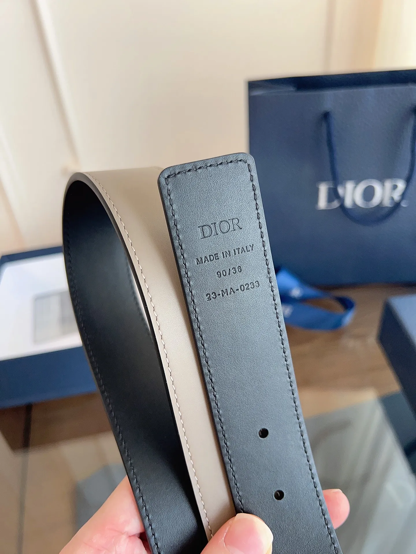 💰460💰Full package💰💍Purchasing-grade DIOR⚡️🌹Enhanced version🇫🇷French original leather, khaki/black full leather. There is no doubt about the quality. There is no better. Only the best⚡️🌹Size 3.5 cm