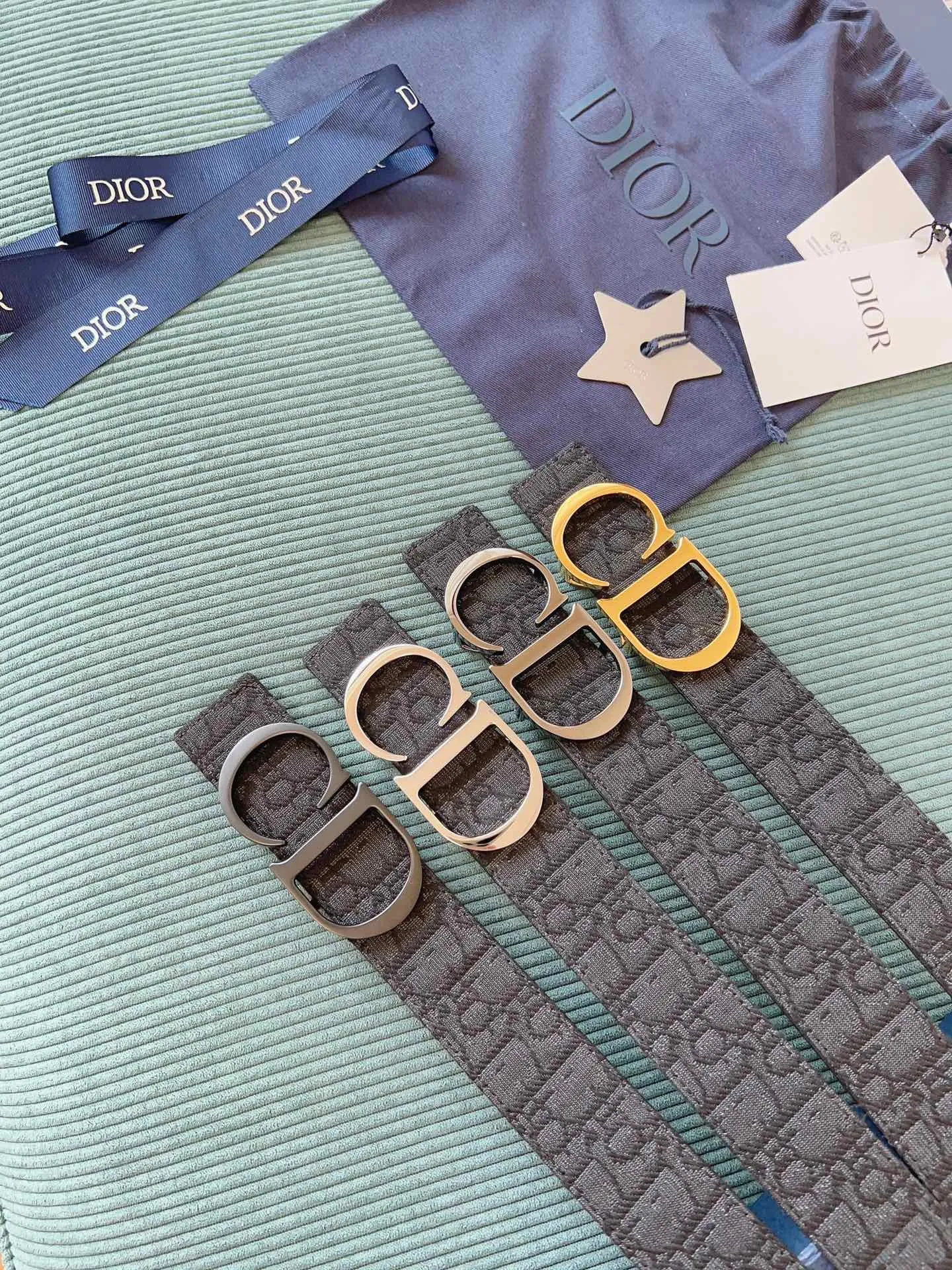 💰480💰Full package💰 💍Purchase level "DIOR" Dior⚡️🌹French original leather double-sided imported first-layer cowhide⚡️🌹The quality is unquestionable. It feels soft and delicate. There is no better, only the best⚡️🌹Size 3.5 cm
