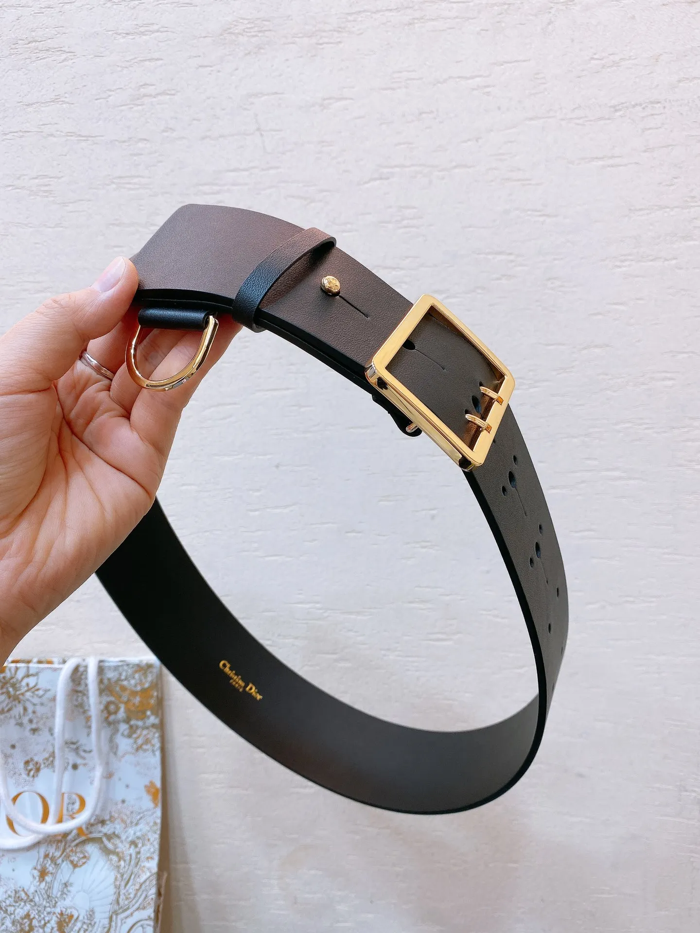 💰520💰Full package💰 💍purchasing grade Dior⚡️🌹Brass metal double-needle buckle, CD twist nail⚡️🌹Made of double-sided imported calfskin, showing quilting effect 5.0cm⚡️🌹Size 75-100 Euro