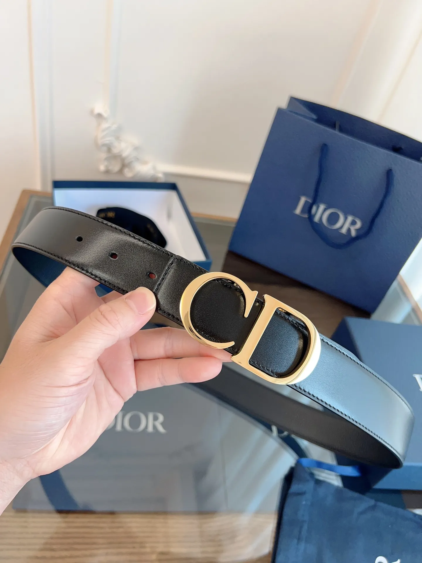 💰480💰Full package💰 💍Purchase-grade "DIOR" Dior/enhanced version🇫🇷French original leather, bright leather/black full leather. The quality is beyond doubt. There is no better, only the best. Size 3.5 cm