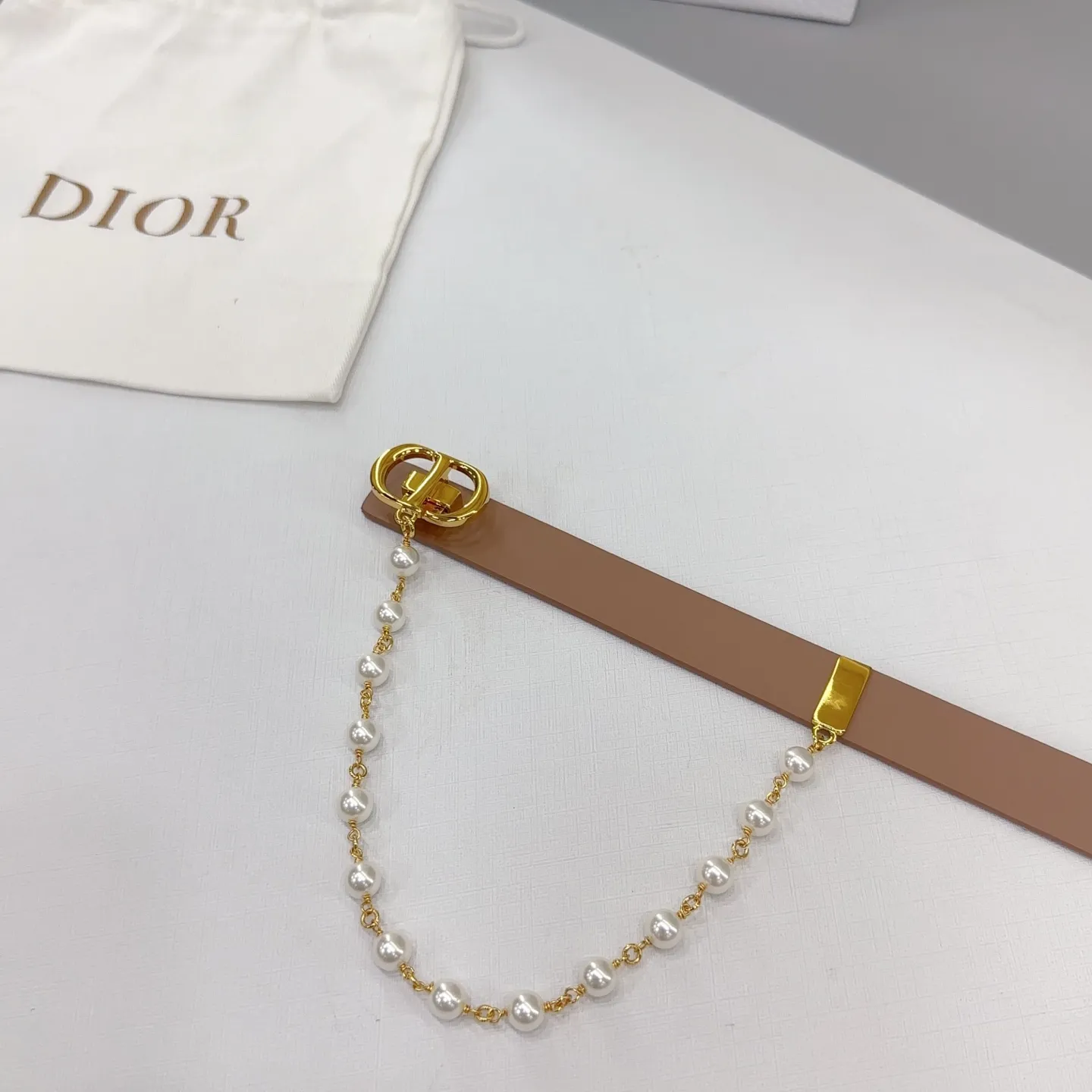 💰520💰Full package💰 💍Purchase grade 2.0cm Dior⚡️🌹Double-sided first-layer calfskin Custom-made original leather⚡️🌹Soft texture Fine workmanship Paired with copper buckles Fashionable and versatile⚡️🌹Number of sizes: one size