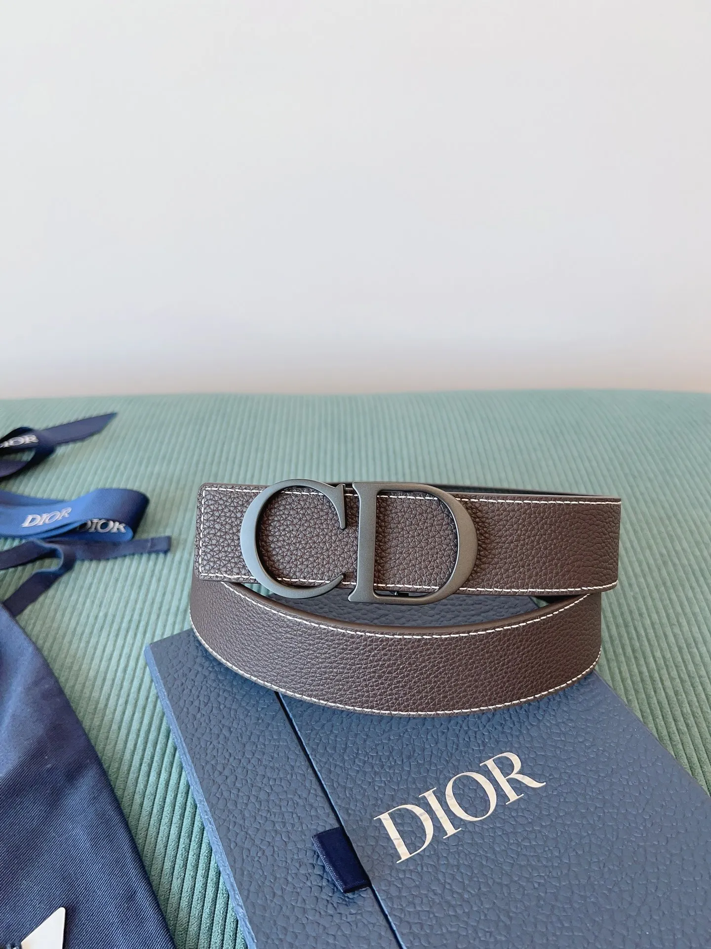 💰480💰Full package💰 💍Purchase level "DIOR" Dior⚡️🌹French original leather double-sided imported first-layer cowhide⚡️🌹The quality is unquestionable. It feels soft and delicate. There is no better, only the best⚡️🌹Size 3.5 cm