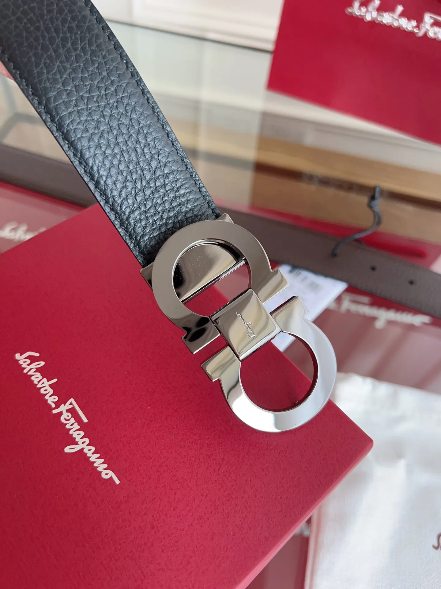 💰440💰Full set of packaging💰 💍Purchase grade Ferragamo 3.5cm⚡️🌹Original leather. Precision brass hardware upgraded version nfc chip, genuine factory IP plating! Original match