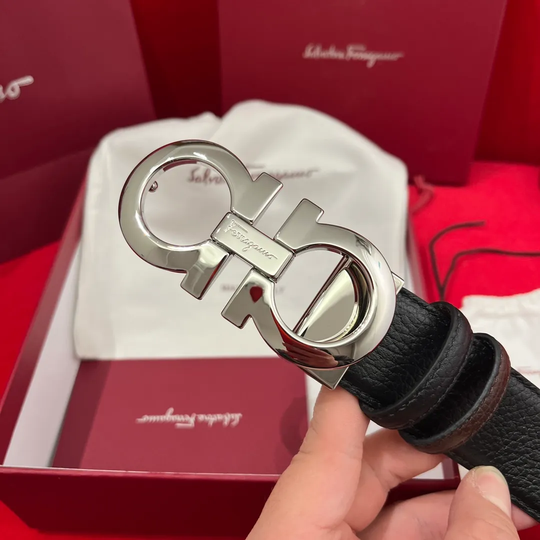 💰440💰Full package💰 💍Purchase level <Ferragamo> Ferragamo⚡️🌹Supports NXP chip scanning⚡️🌹Double-sided Italian imported original lychee pattern Non-market ordinary version Exquisite palladium-plated buckle⚡️🌹Width 35mm The belt is adjustable and can be cut as needed to achieve a slimming effect. Matches the original packaging of the picture