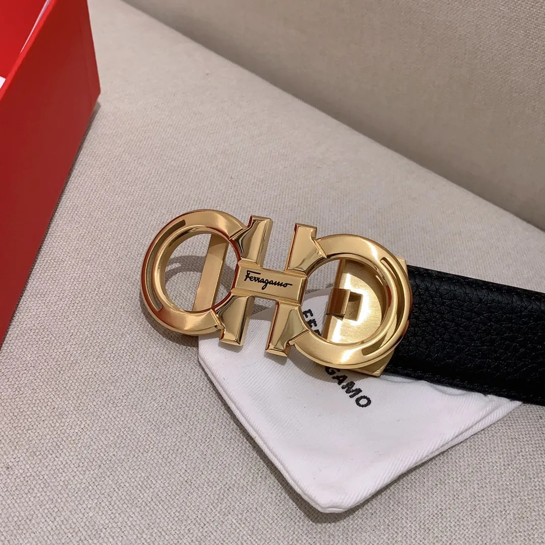 💰400💰Full package💰 💍Purchasing-grade Ferragamo leather belt perfectly combines modern design with exquisite handcraftsmanship; creating a luxurious and elegant style, emphasizing both practicality and style; soft and comfortable to the touch, 3.5cm wide, with the latest original vacuum electroplated hardware buckle, not easy to fade; luxurious and noble, casual and versatile [Cool][Cool][Cool]