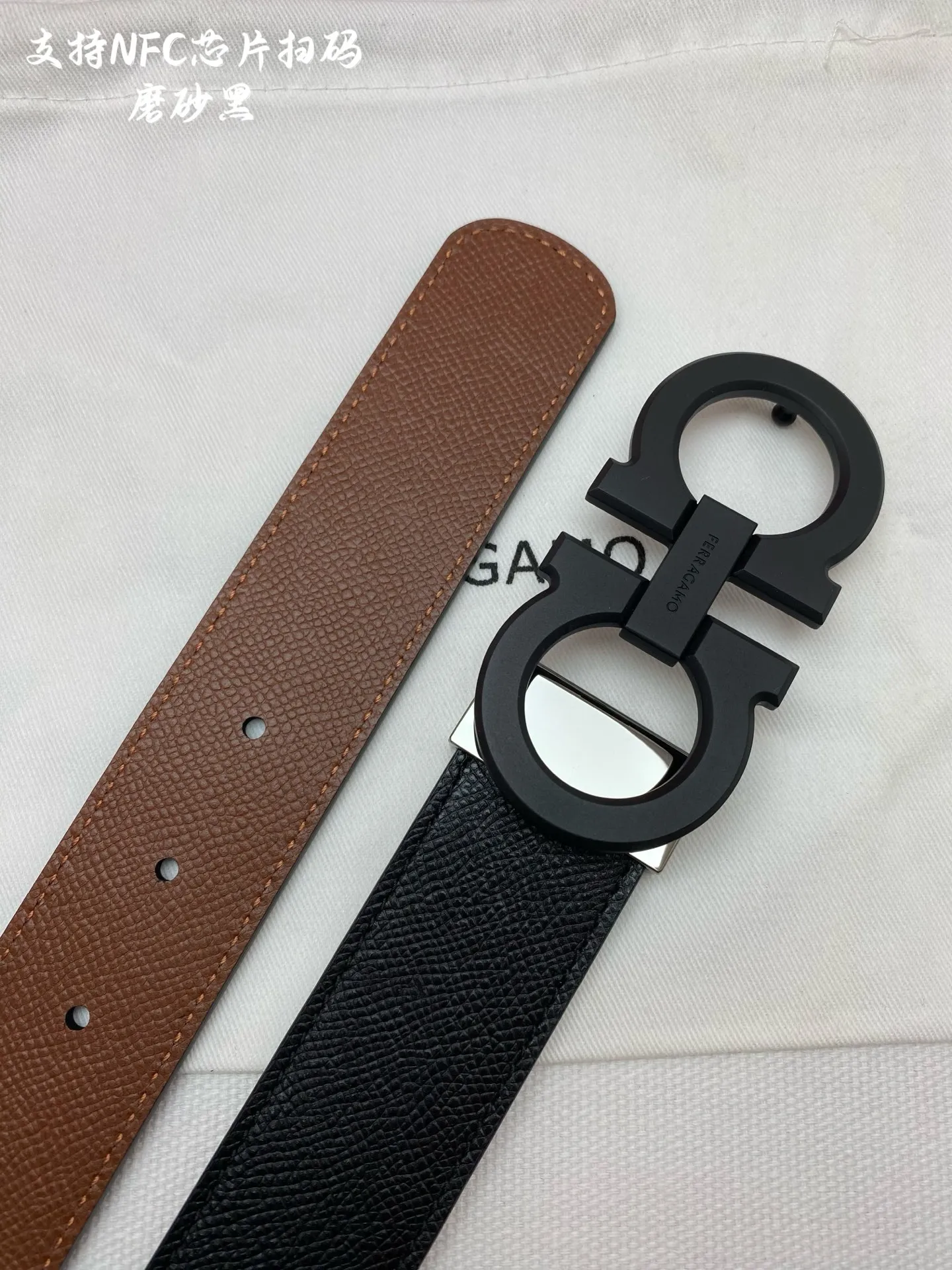 💰440💰Full package💰 💍Purchasing agent Ferragamo⚡️🌹3.5cm high-end customized men's belt Double-sided imported cowhide⚡️🌹Choose and match by yourself Genuine materials Very textured Fashionable and classic without losing style You can cut it by yourself!