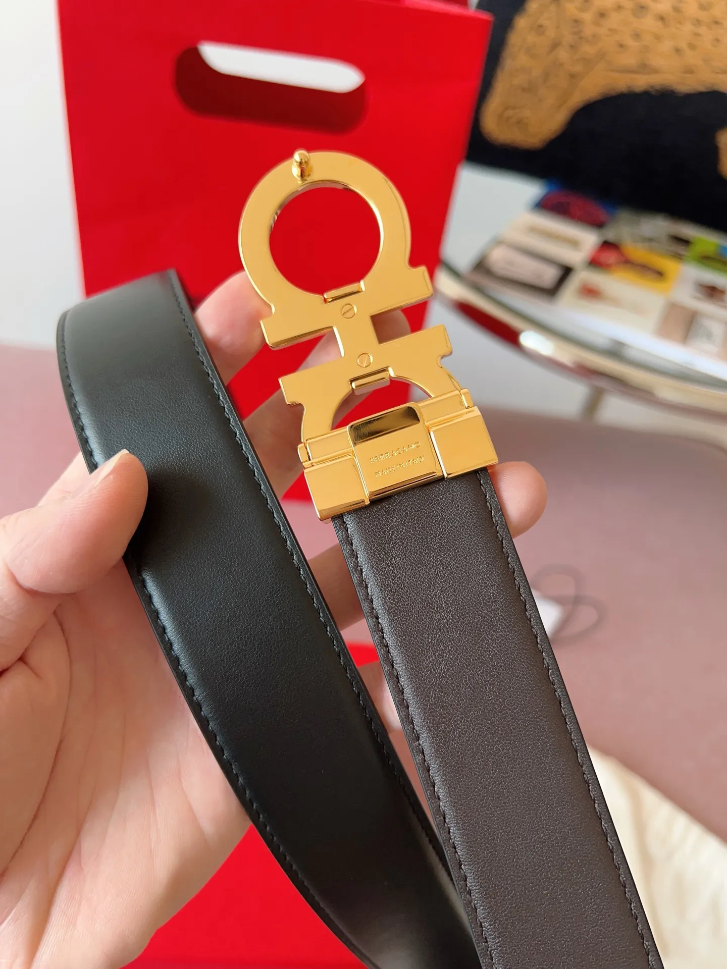 💰460💰Full package💰 💍Purchasing-grade Ferragamo⚡️🌹3.5cm original leather. Precision brass hardware upgraded version genuine factory IP plating! Original match,