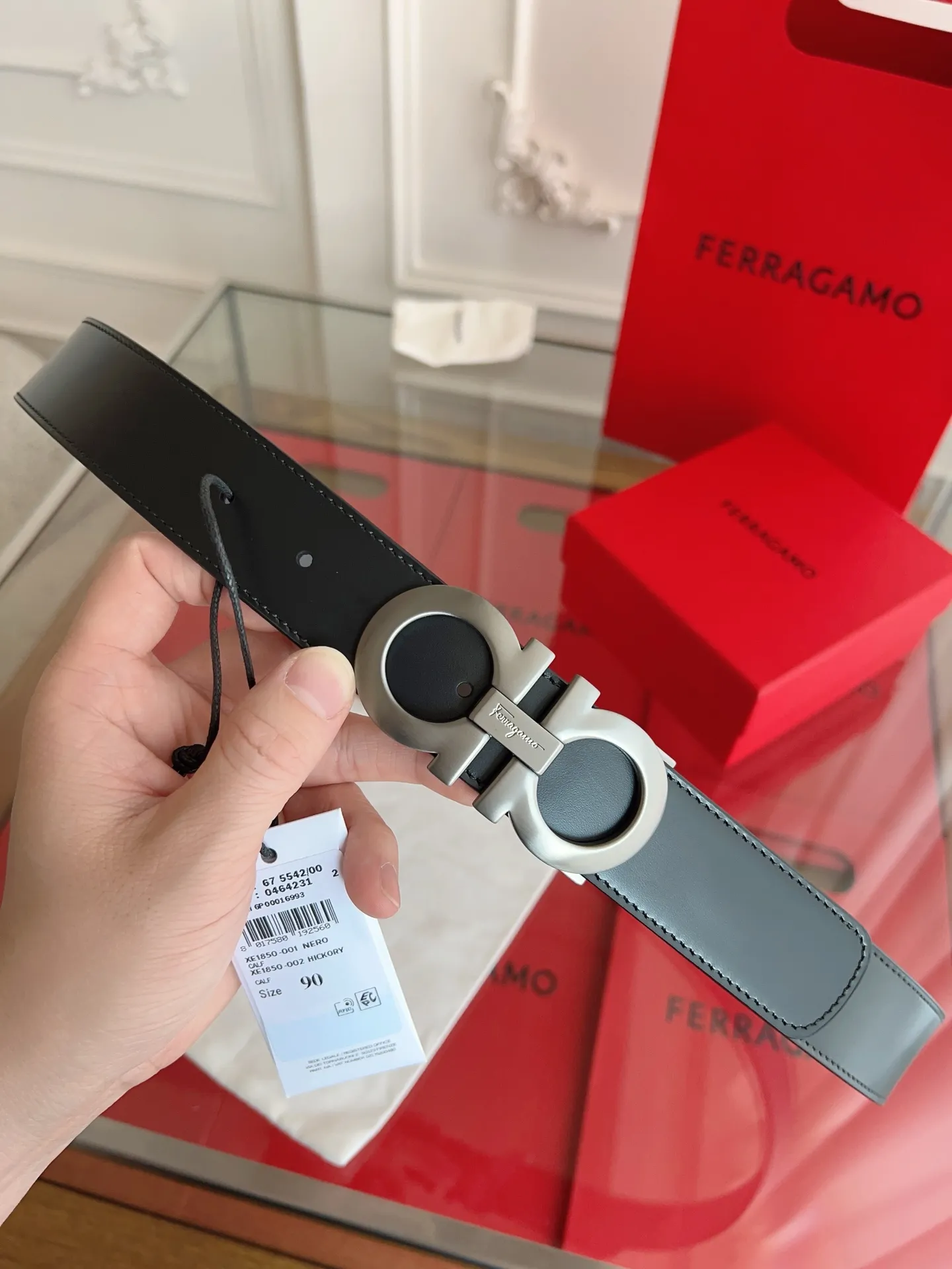 💰440💰Full set of packaging💰 💍Purchase grade Ferragamo 3.5cm original leather. Precision brass hardware upgraded version nfc chip, genuine factory IP plating! Original match