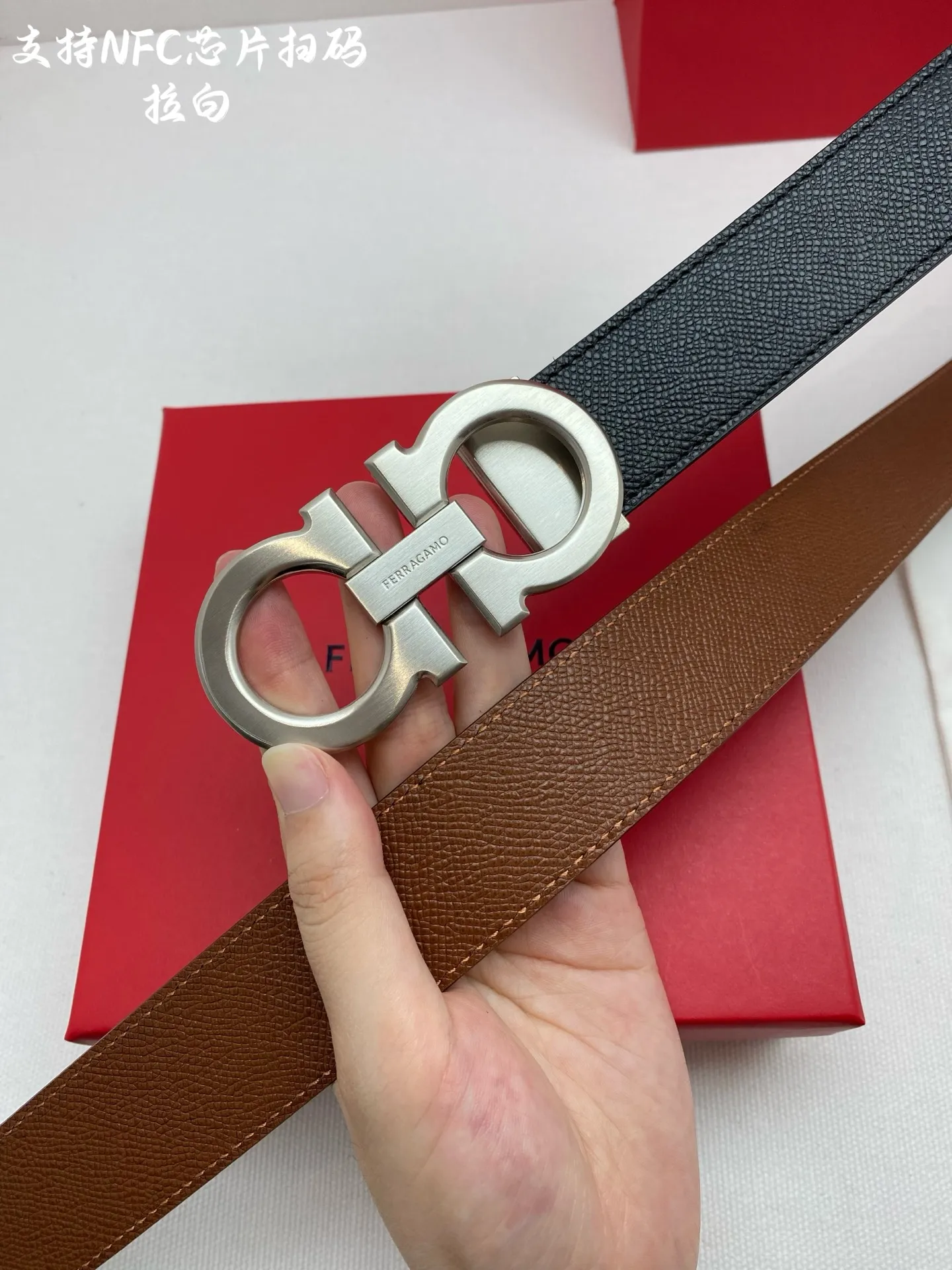 💰440💰Full package💰 💍Purchasing agent Ferragamo⚡️🌹3.5cm high-end customized men's belt Double-sided imported cowhide⚡️🌹Choose and match by yourself Genuine materials Very textured Fashionable and classic without losing style You can cut it by yourself!