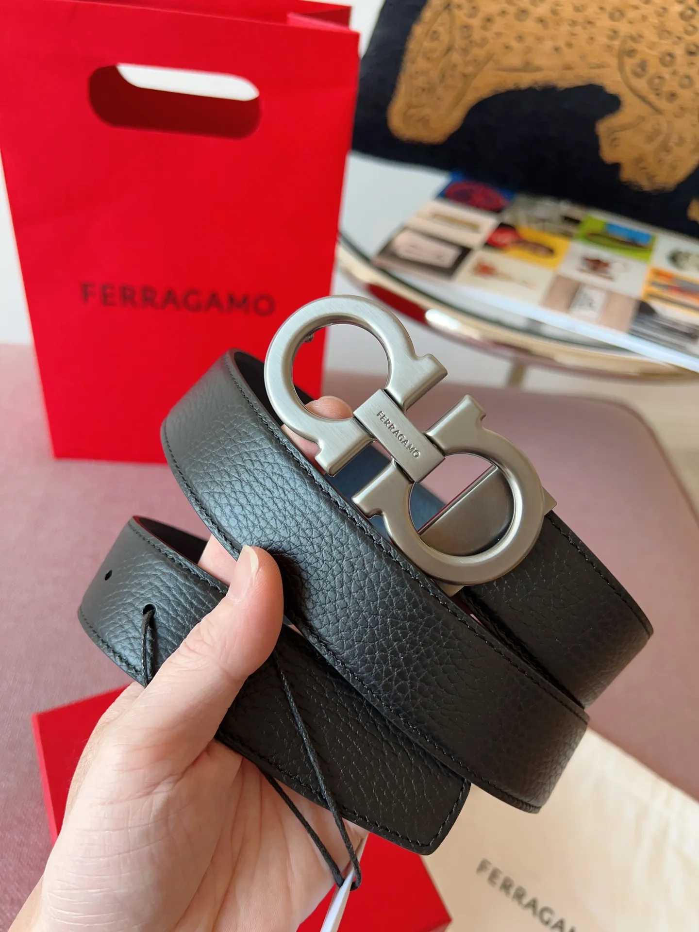 💰440💰Full package💰 💍Purchasing-grade Ferragamo⚡️🌹3.5cm original leather. Precision brass hardware upgraded version genuine factory IP plating! Original match,