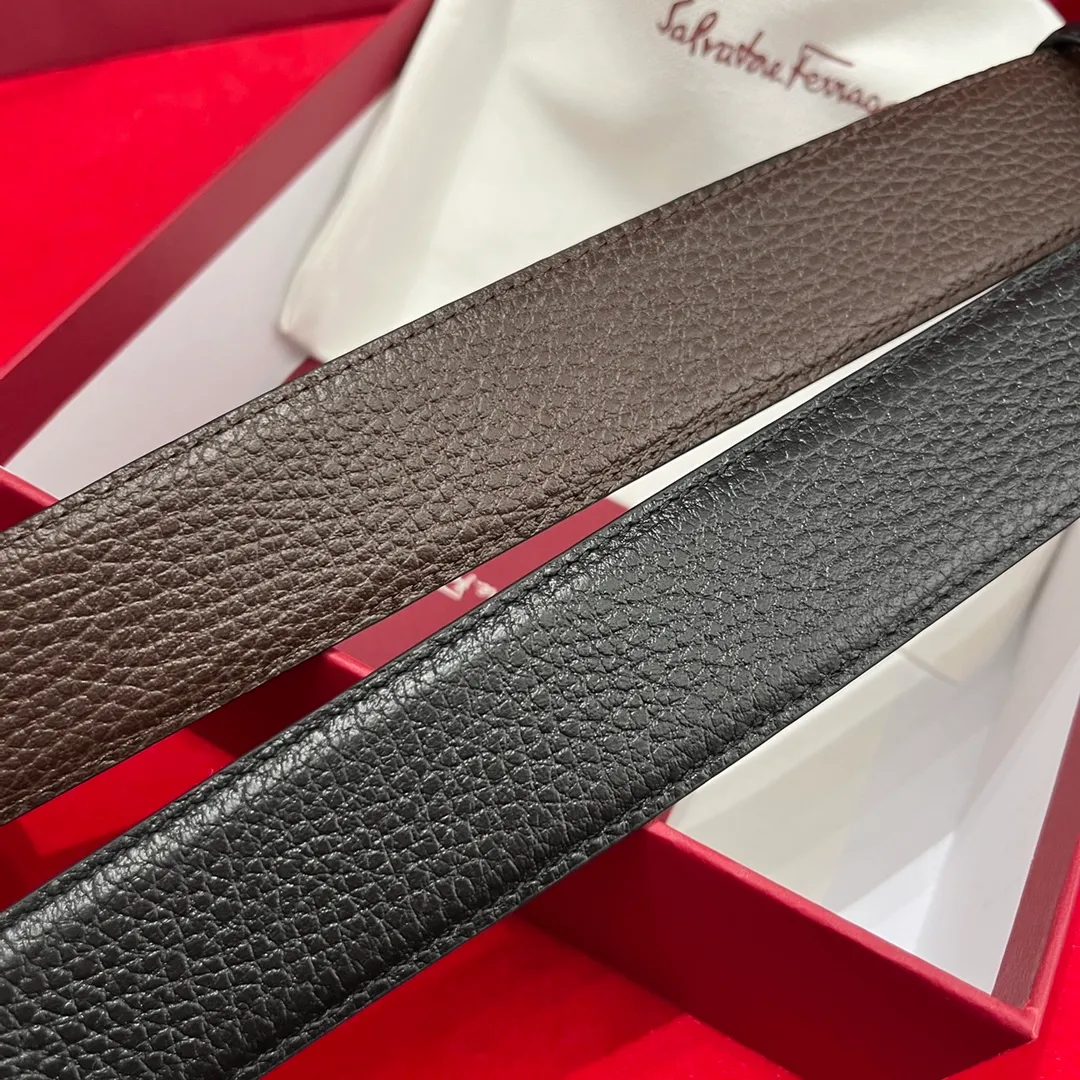 💰440💰Full package💰 💍Purchase level <Ferragamo> Ferragamo⚡️🌹Supports NXP chip scanning⚡️🌹Double-sided Italian imported original lychee pattern Non-market ordinary version Exquisite palladium-plated buckle⚡️🌹Width 35mm The belt is adjustable and can be cut as needed to achieve a slimming effect. Matches the original packaging of the picture