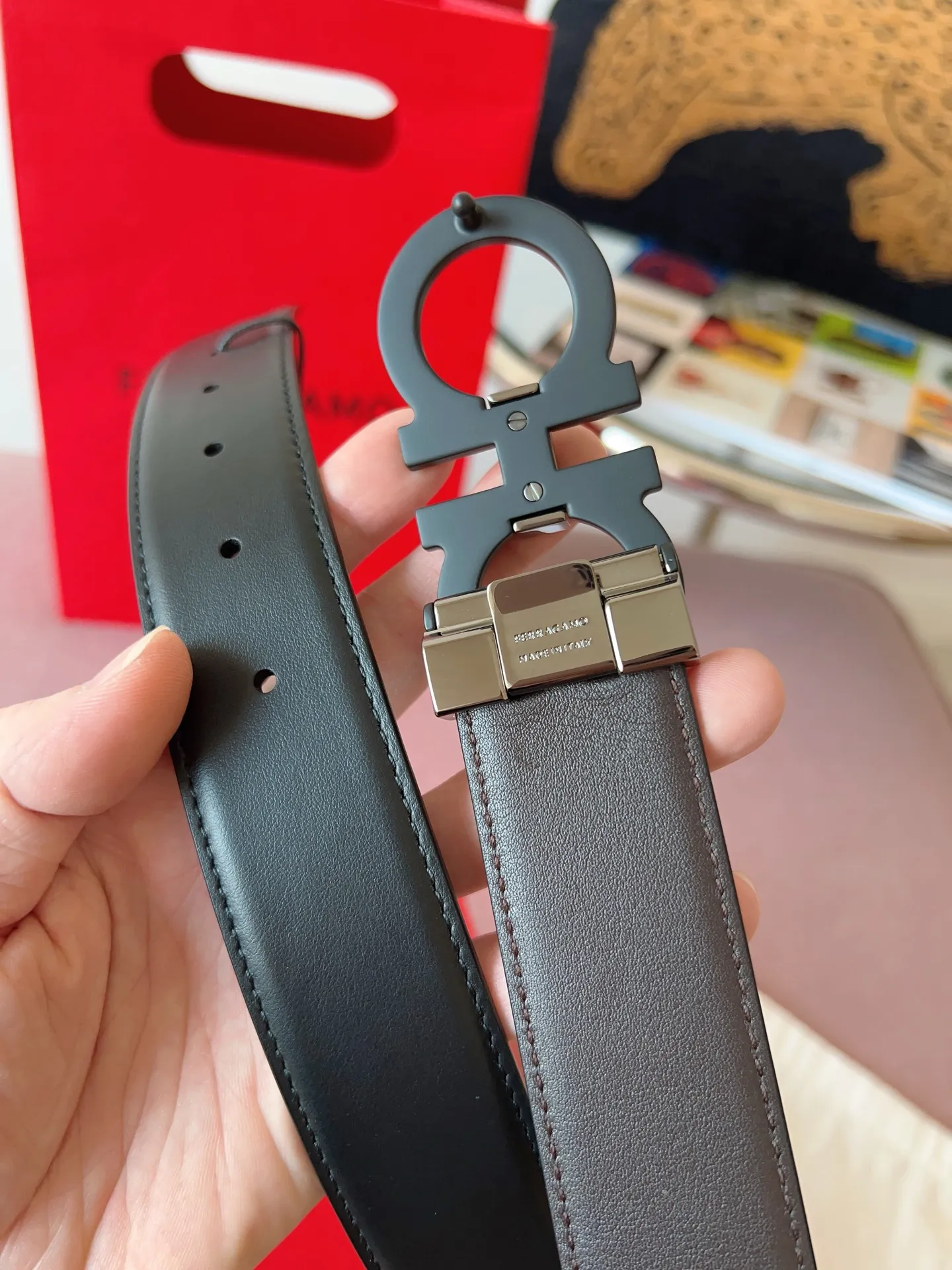 💰460💰Full package💰 💍Purchasing-grade Ferragamo⚡️🌹3.5cm original leather. Precision brass hardware upgraded version genuine factory IP plating! Original match,