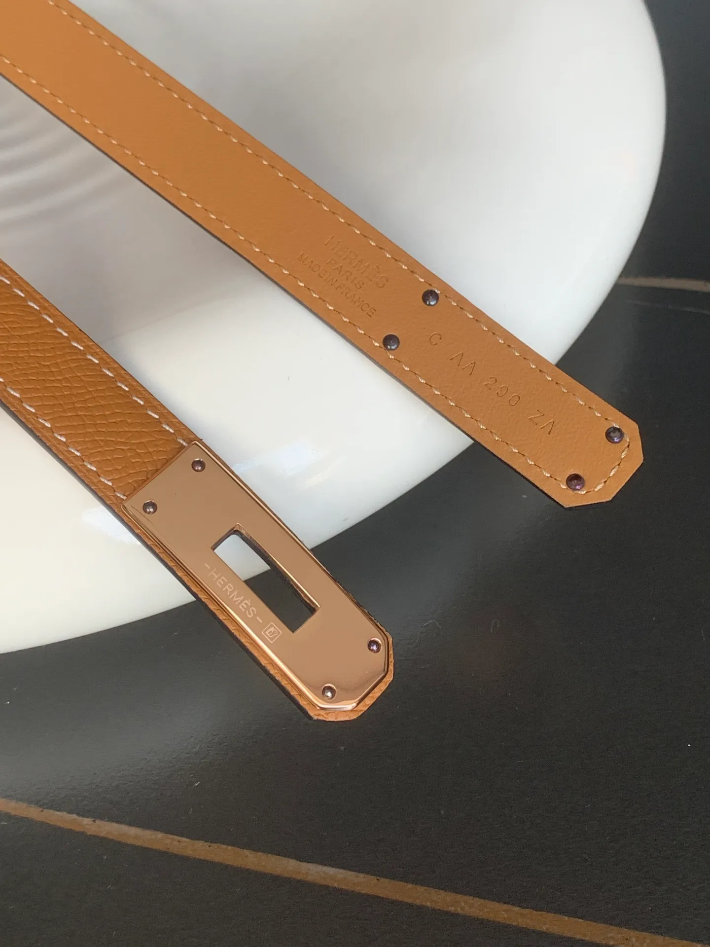 💰498💰Full package💰 💍Purchasing-grade Hermes⚡️🌹Kelly EPSOM imported calfskin⚡️🌹Width 1.8Cm! Discount gold, silver and rose gold in 3⃣️ colors! Adjustable length, one size fits all! summer boutique