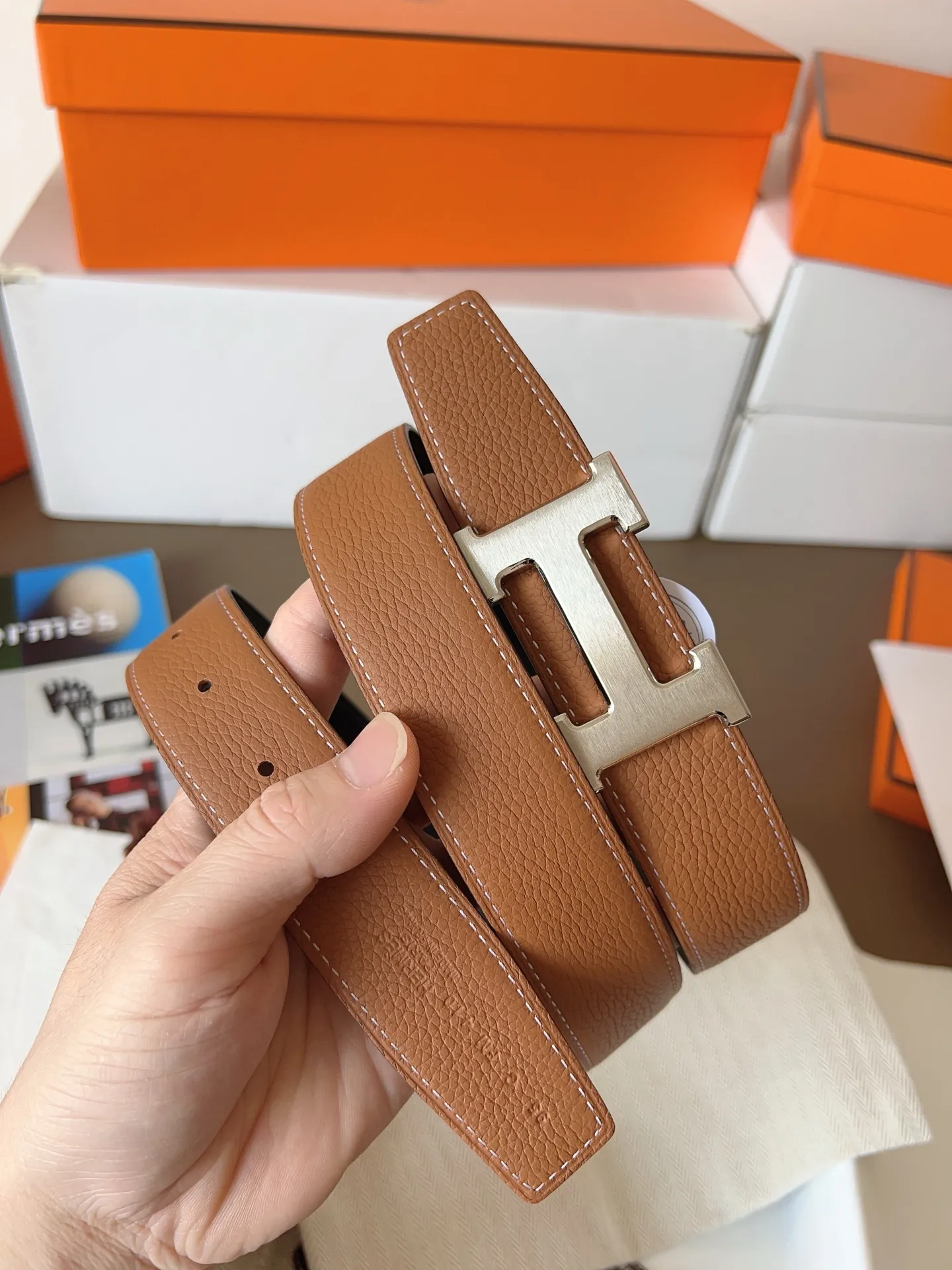 💰480💰Full set of packaging💰💍Purchase level Hermes "HERMES" new craftsmanship, original wiring 3.2cm, colors are black, earthy yellow, tin gray, coffee color, Prussian basket double-sided belt🇫🇷French original togo leather/A-grade steel buckle The quality is beyond doubt, there is no better, only the best,