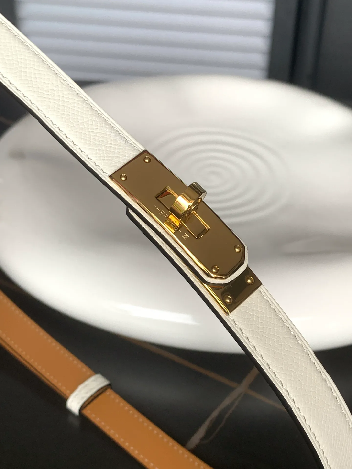 💰498💰Full package💰 💍Purchasing-grade Hermes⚡️🌹Kelly EPSOM imported calfskin⚡️🌹Width 1.8Cm! Discount gold, silver and rose gold in 3⃣️ colors! Adjustable length, one size fits all! summer boutique