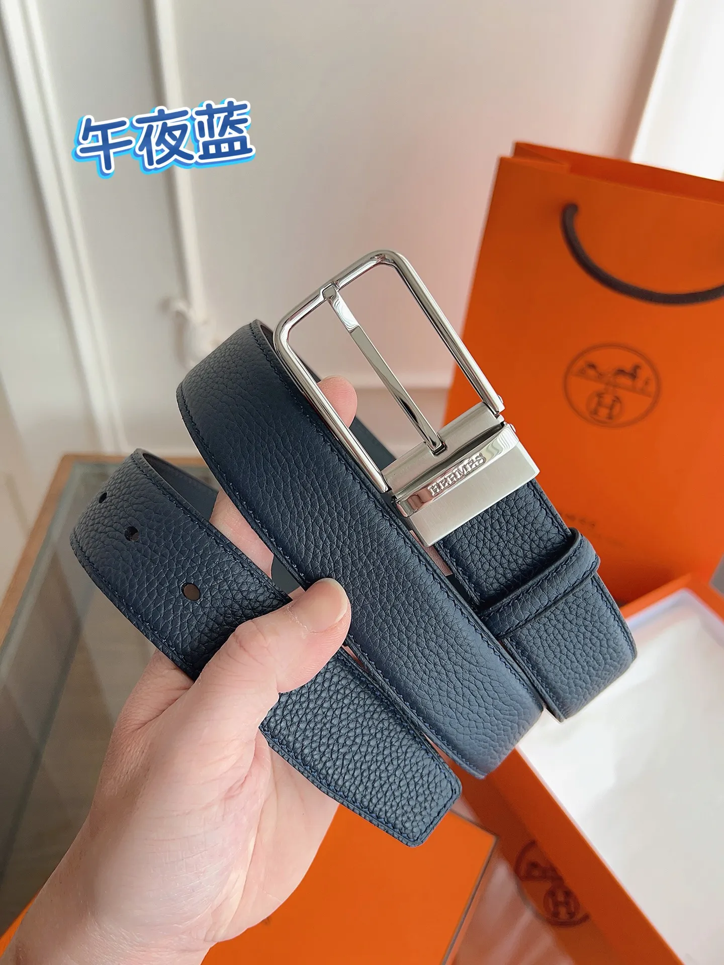 💰480💰Full package💰 💍Purchasing grade Hermes HERMES⚡️🌹Latest design Purchasing quality The belt is made of imported high-quality Togo leather, with a fine steel metal traditional small pin buckle. The craftsmanship details are in place. Pay attention to details and never lose to details. Width 3.5cm