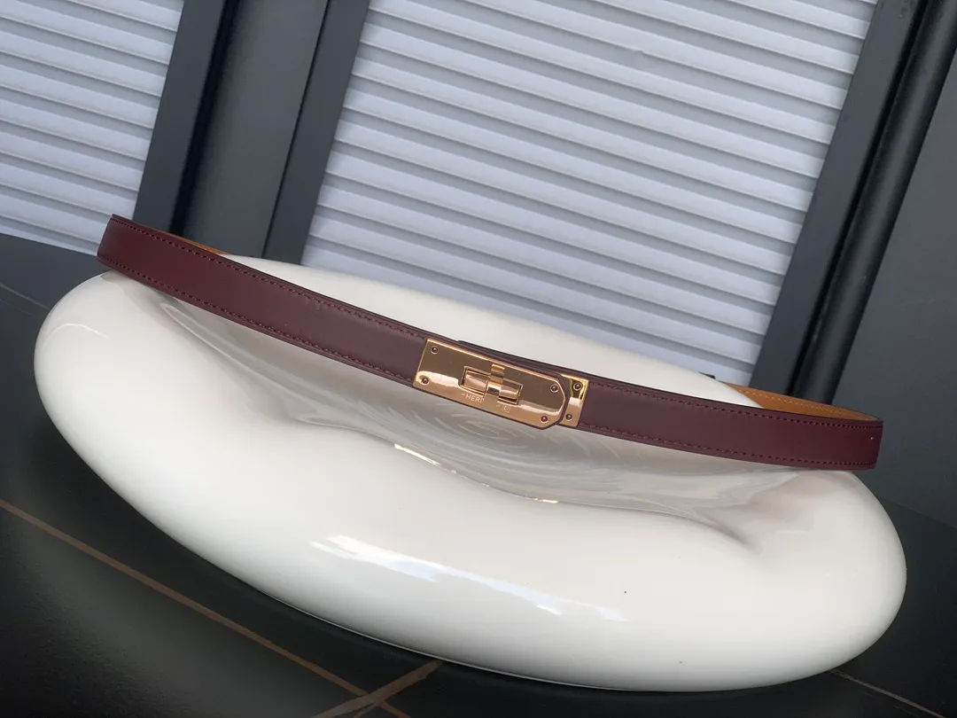 💰498💰Full package💰 💍Purchasing-grade Hermes⚡️🌹Kelly EPSOM imported calfskin⚡️🌹Width 1.8Cm! Discount gold, silver and rose gold in 3⃣️ colors! Adjustable length, one size fits all! summer boutique